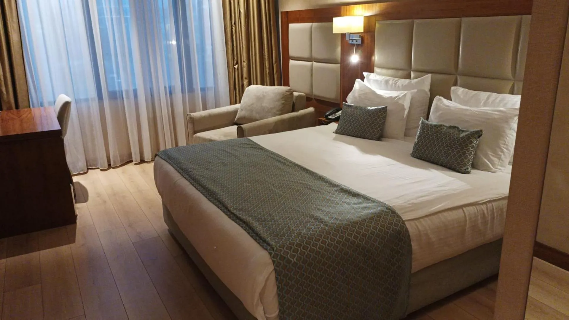 Bed in Clarion Hotel Istanbul Mahmutbey