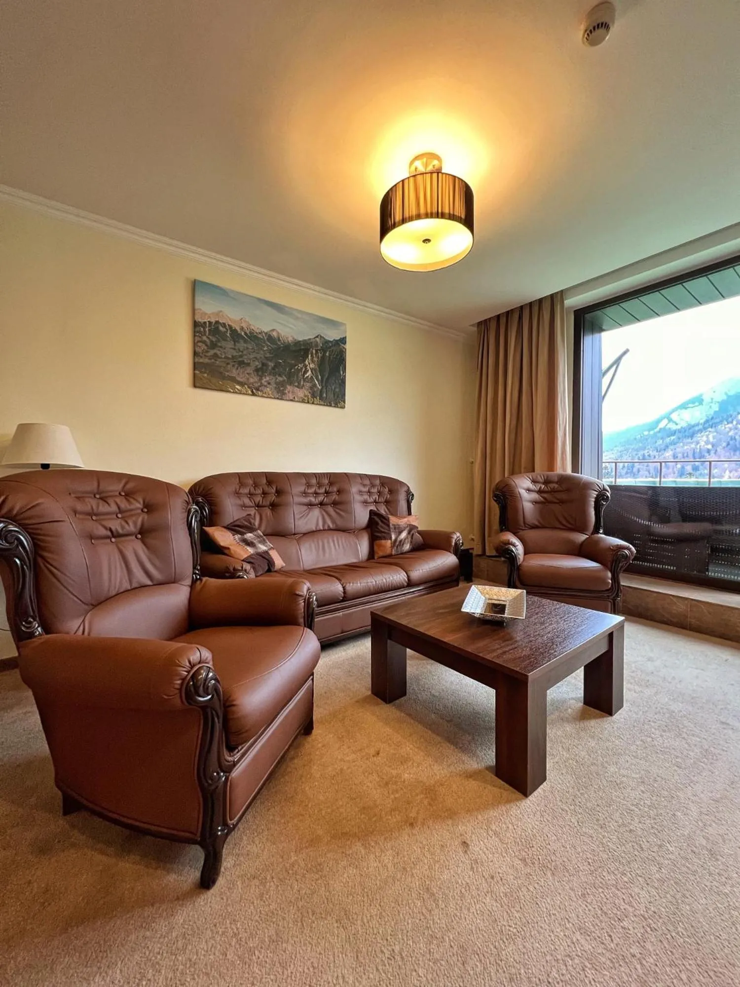 Seating area in President Hotel Montfort
