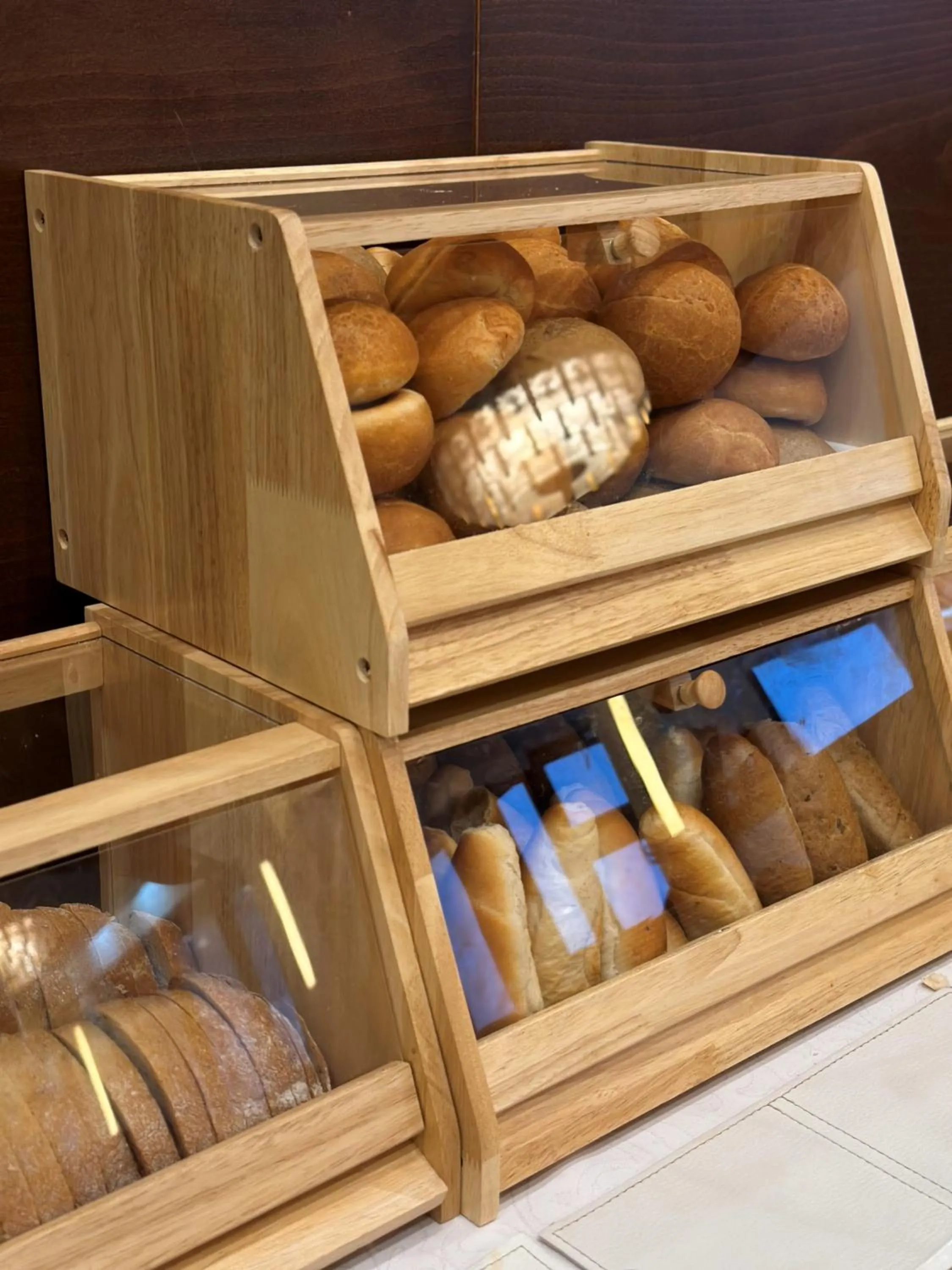 Breakfast in President Hotel Montfort