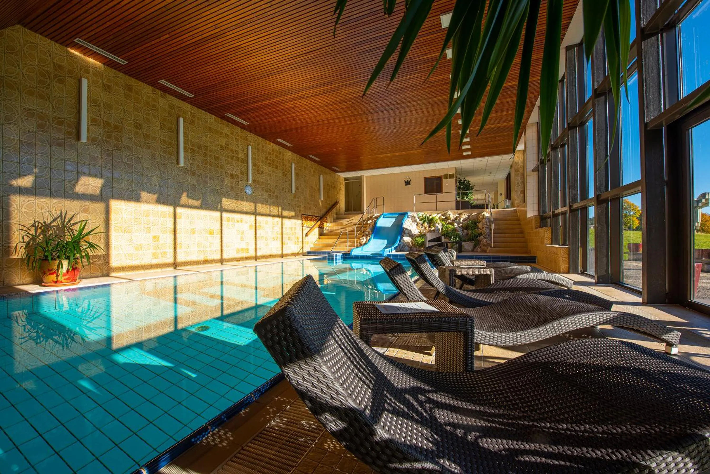 Pool view in President Hotel Montfort