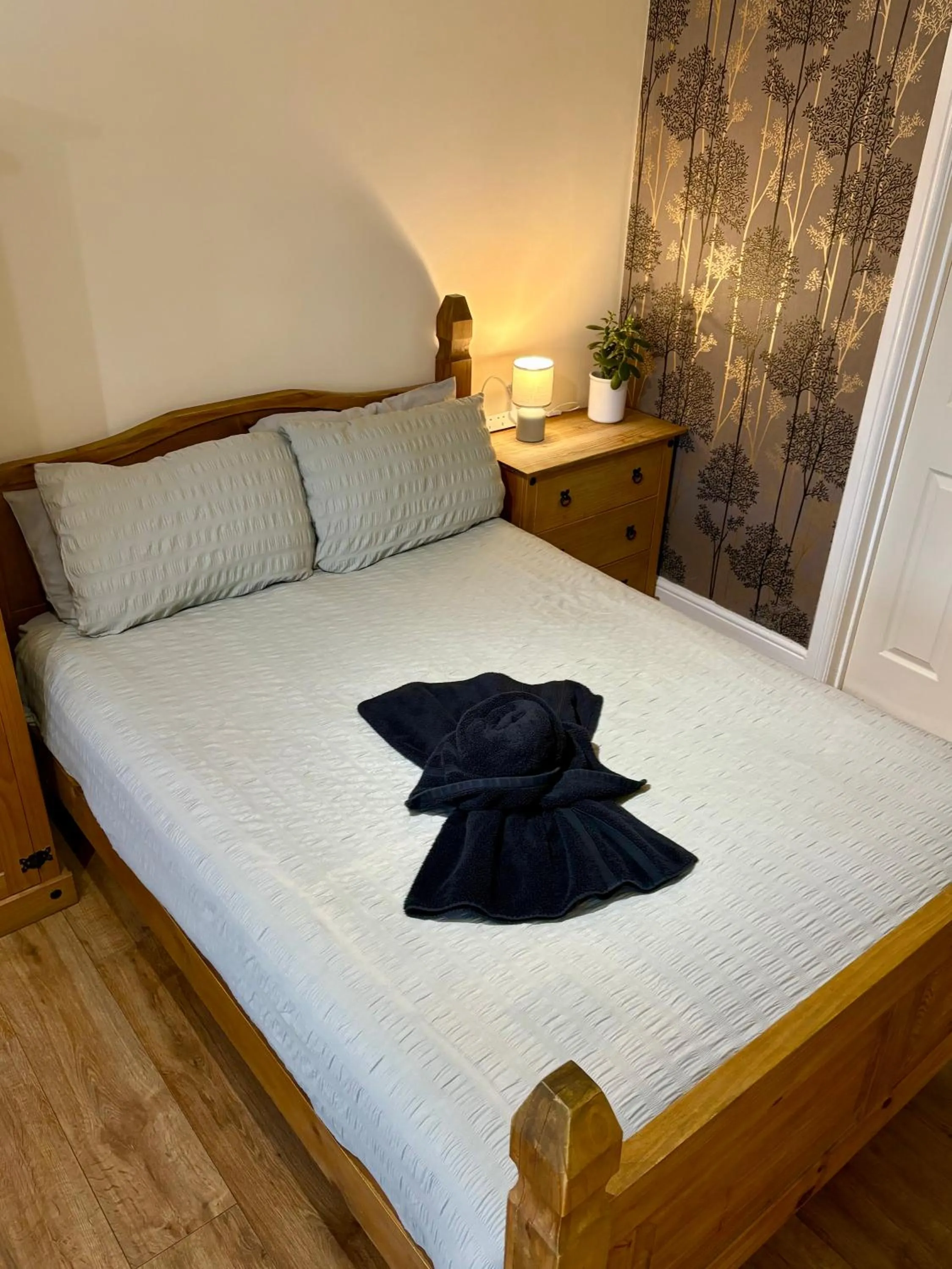 Bedroom, Bed in Travellers Rest Motel