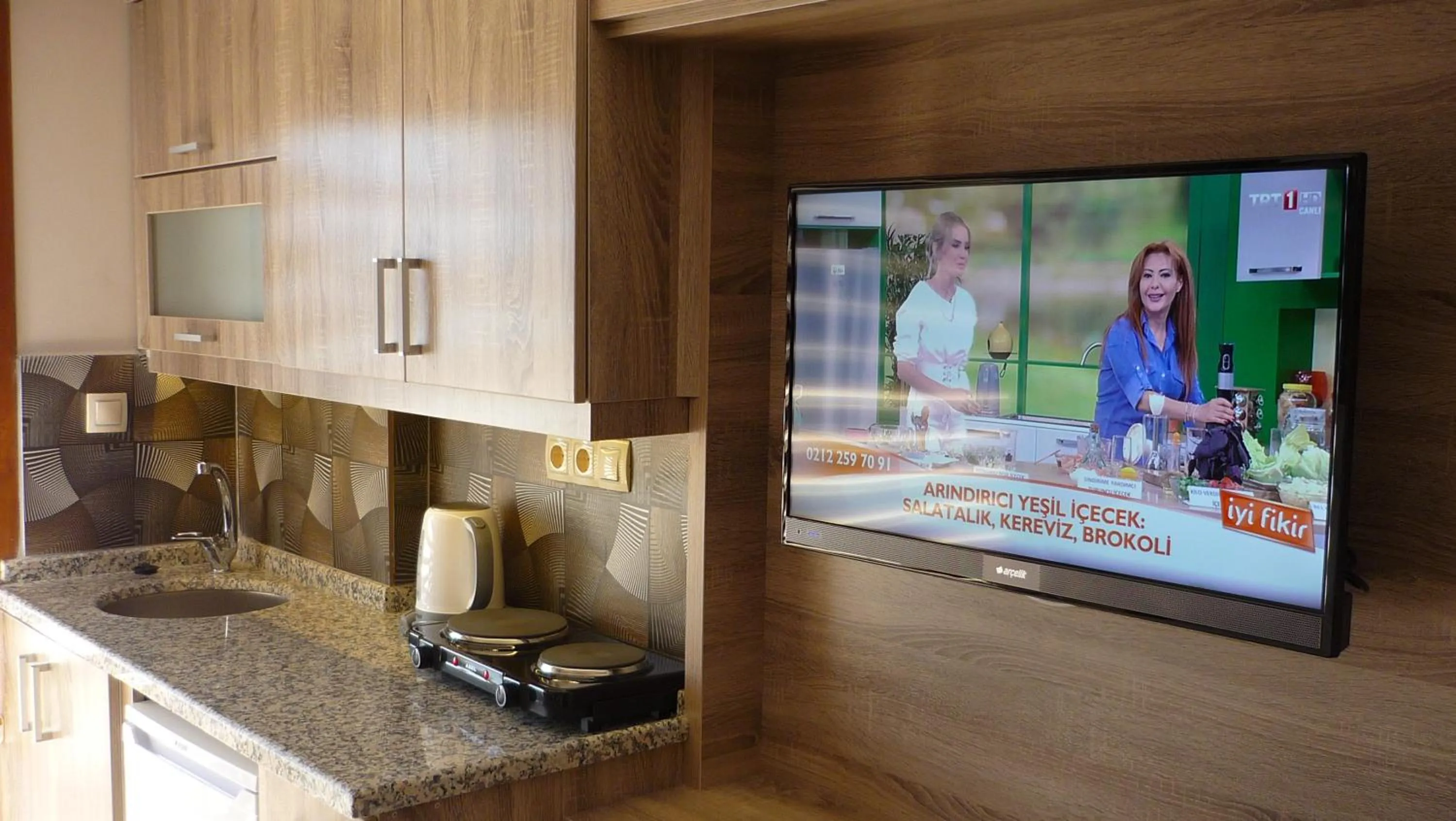 Food close-up in Street61 Apart Hotel