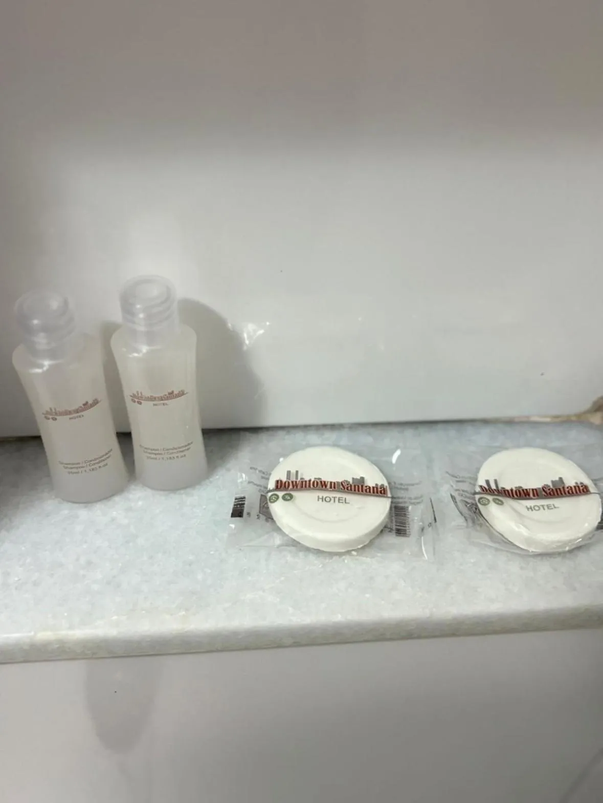 Property building in Downtown Santana Hotel