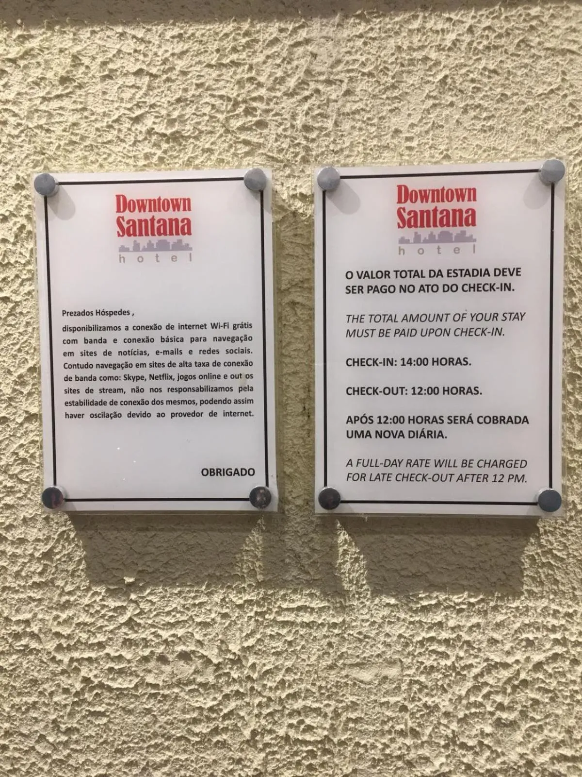 Property logo or sign in Downtown Santana Hotel