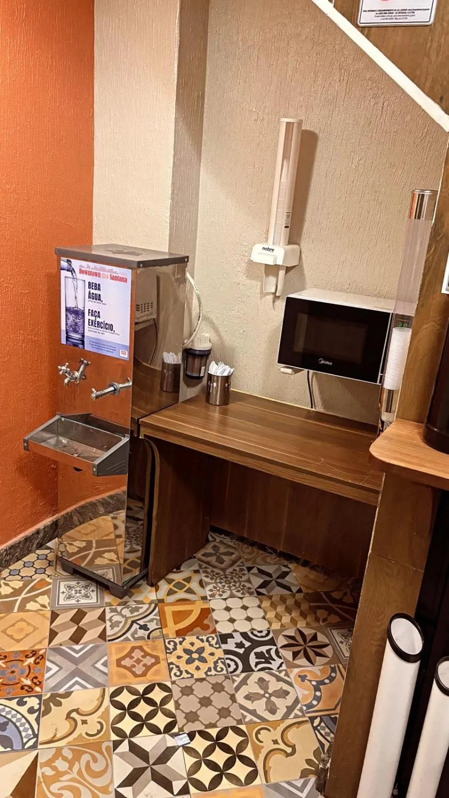 Property building in Downtown Santana Hotel