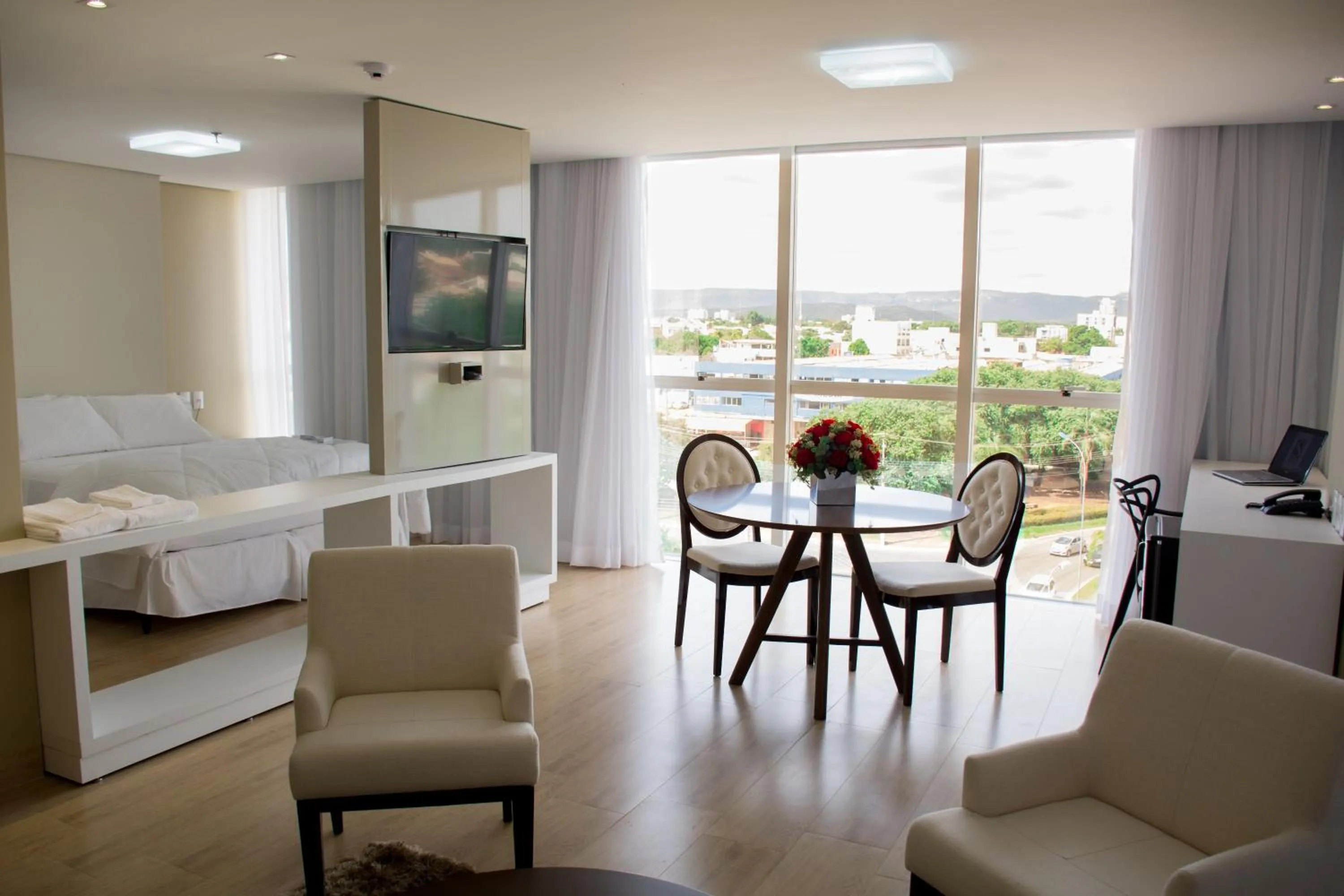 Photo of the whole room in Select Hotel