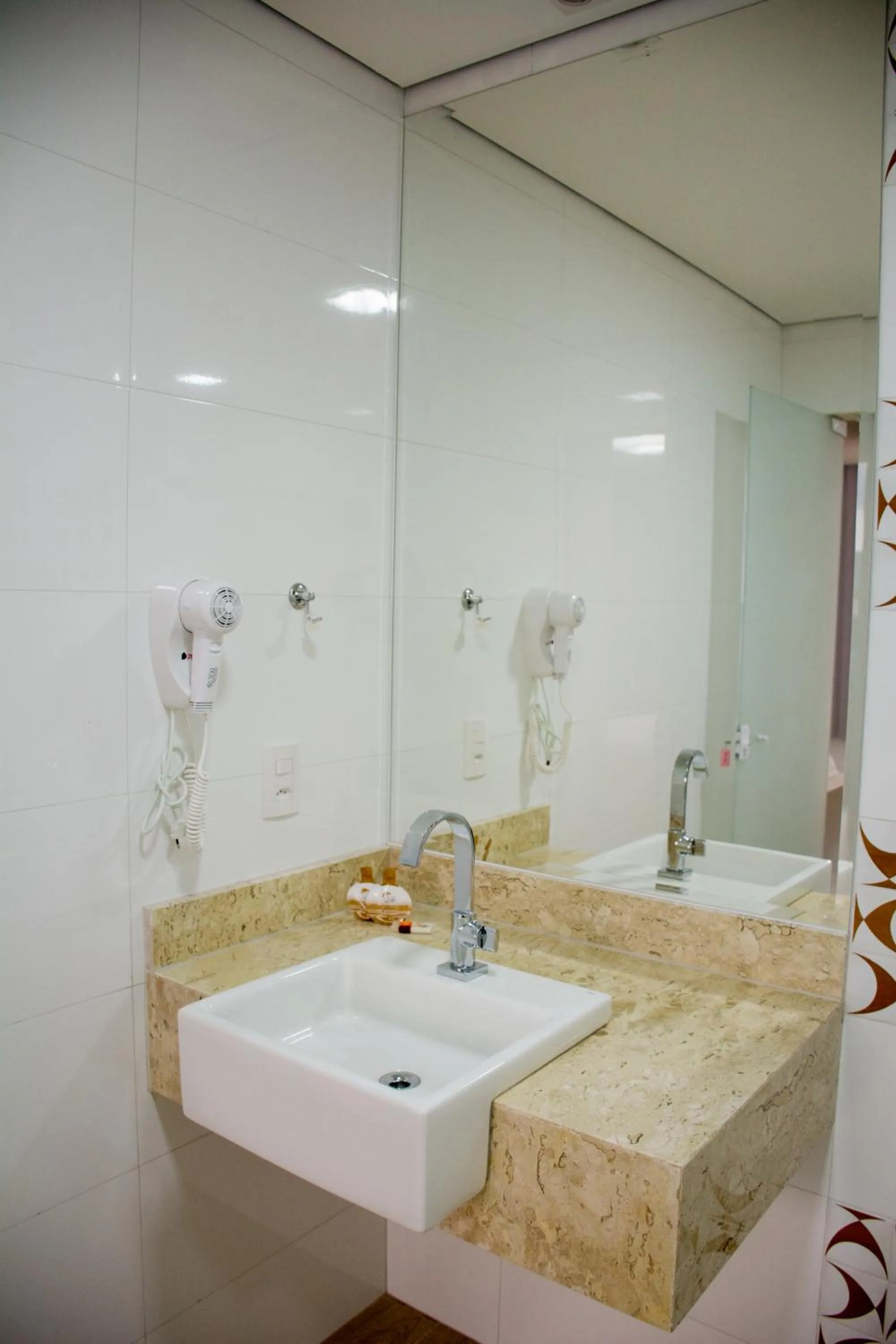 Toilet in Select Hotel