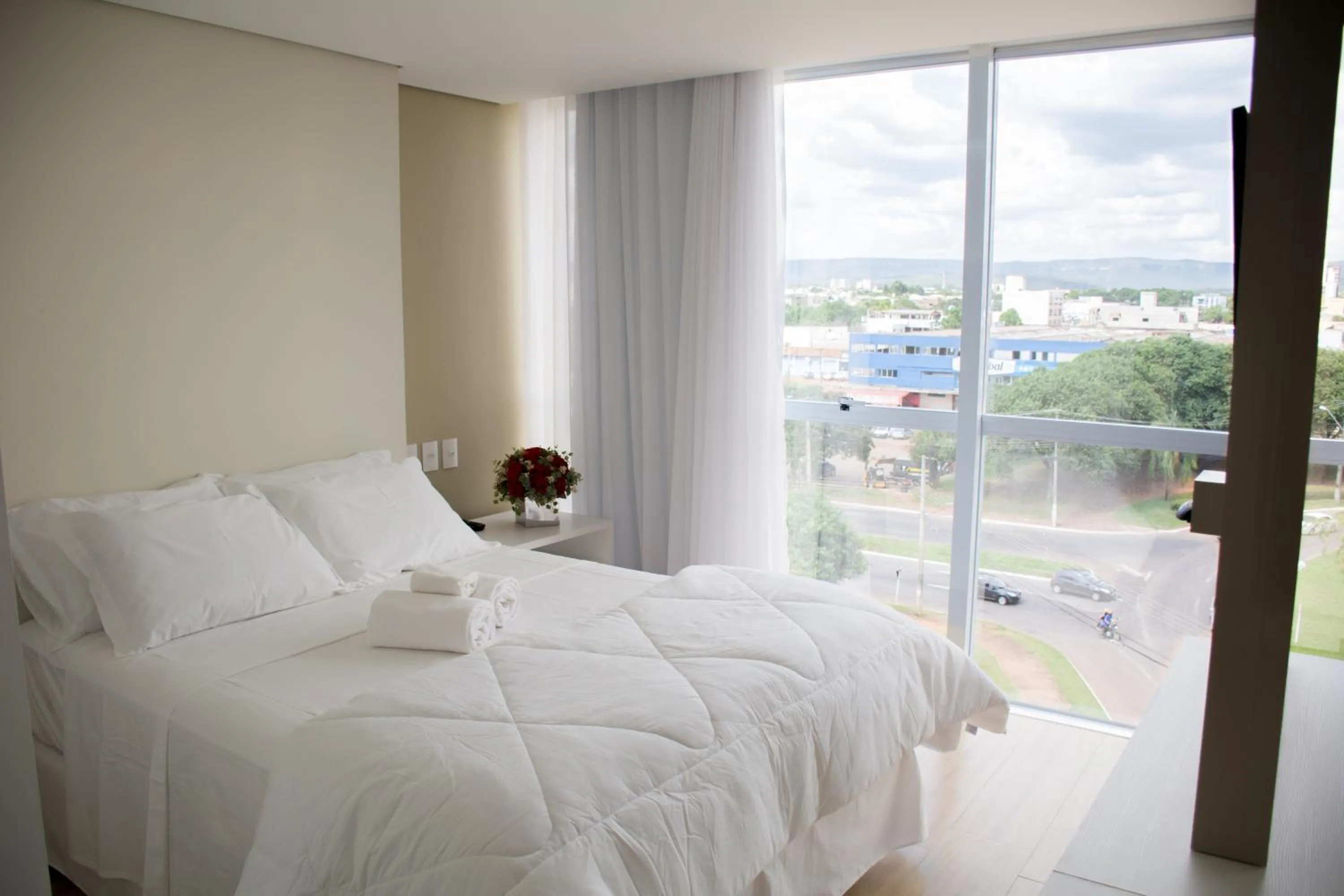 City view, Bed in Select Hotel