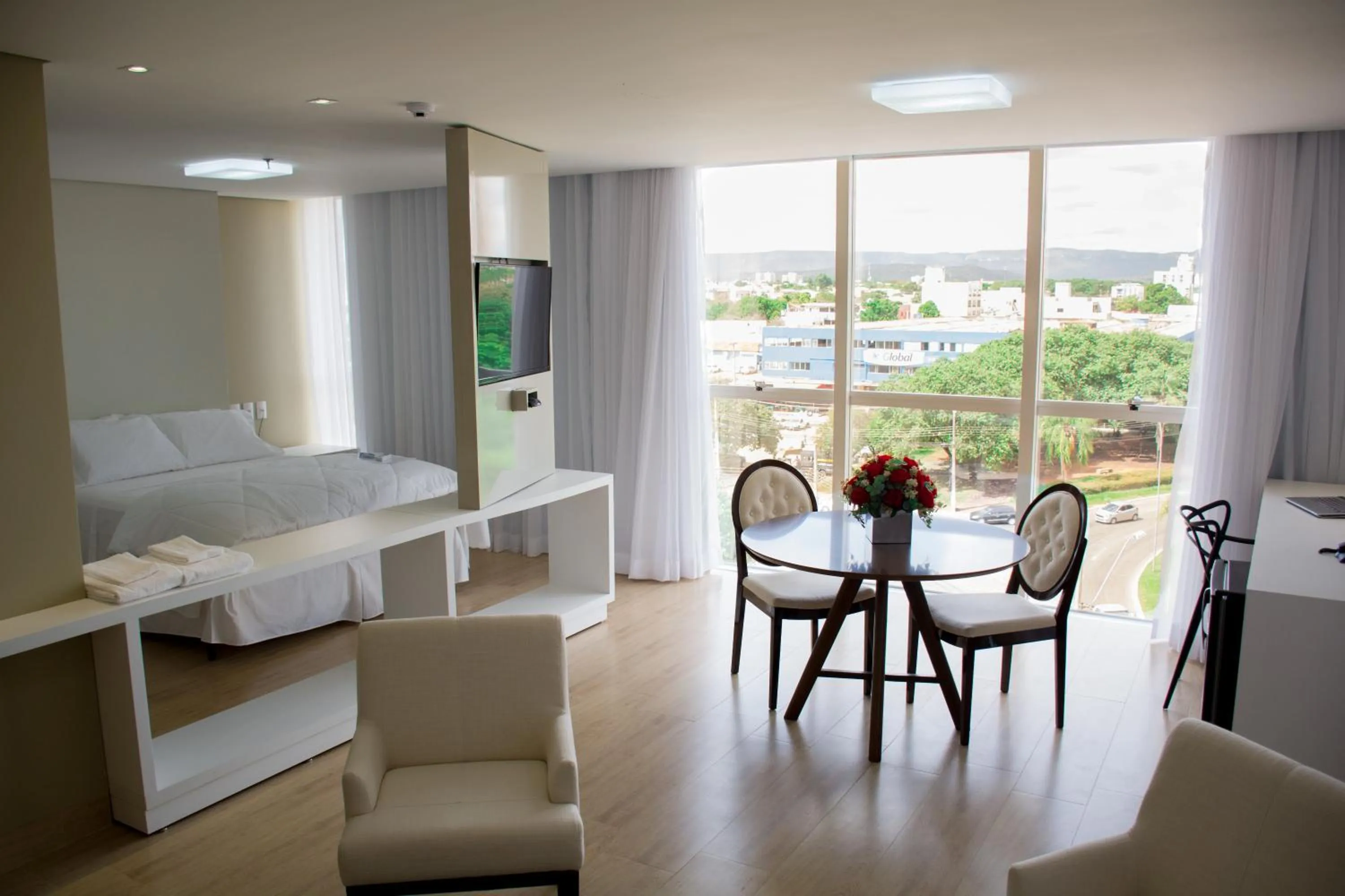 Photo of the whole room, Bed in Select Hotel