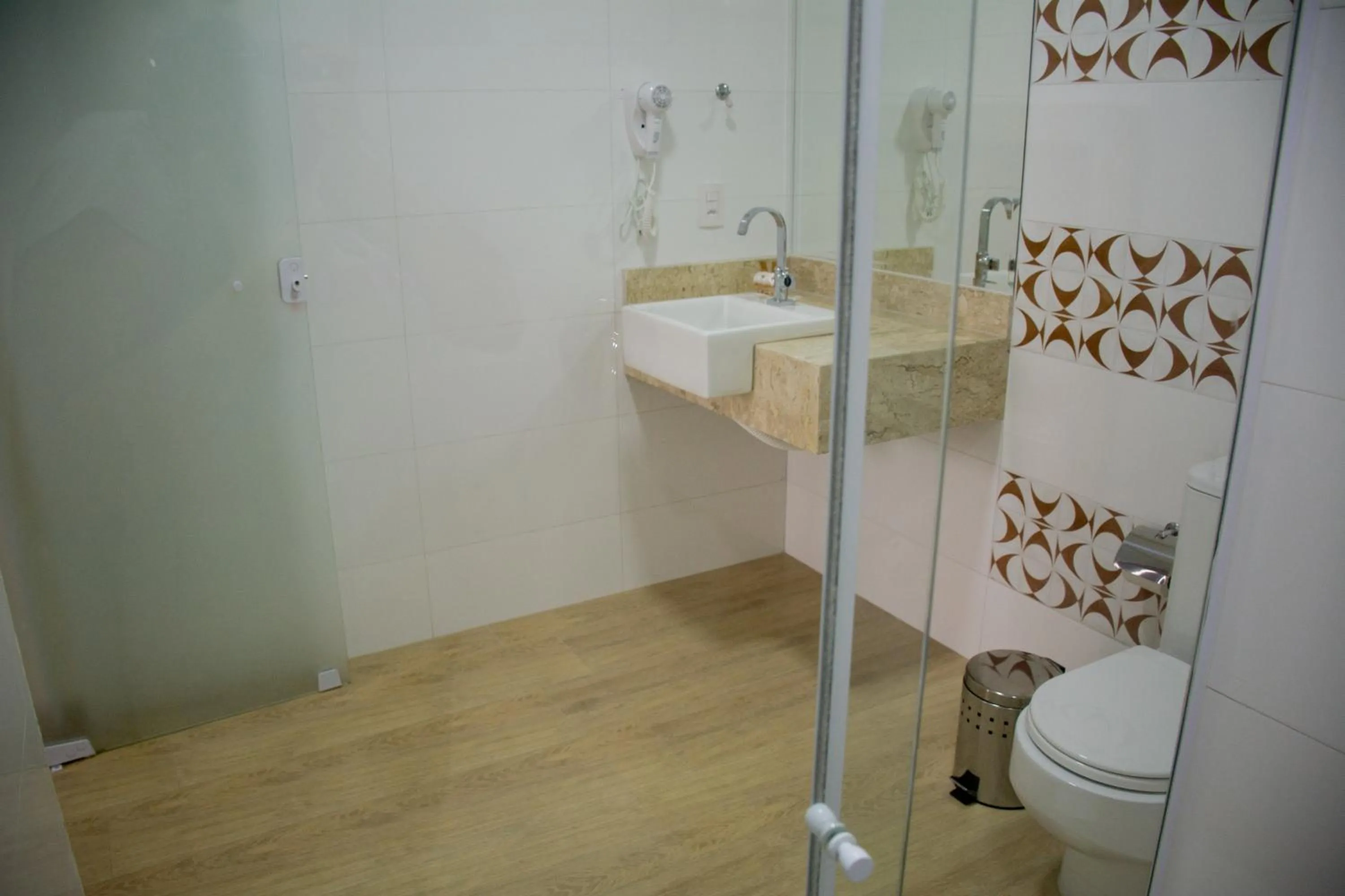 Toilet in Select Hotel