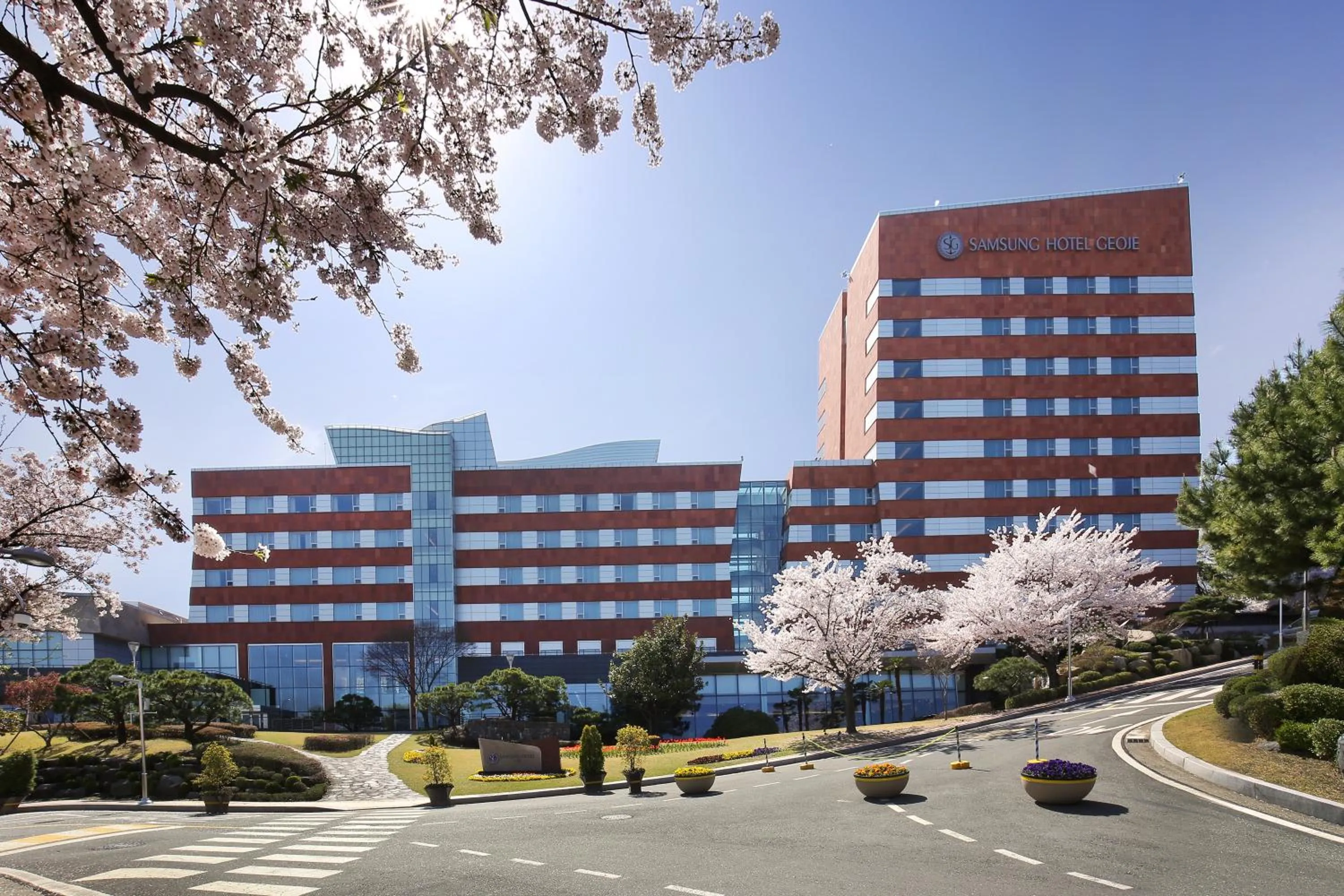 Property building in Geoje Samsung Hotel