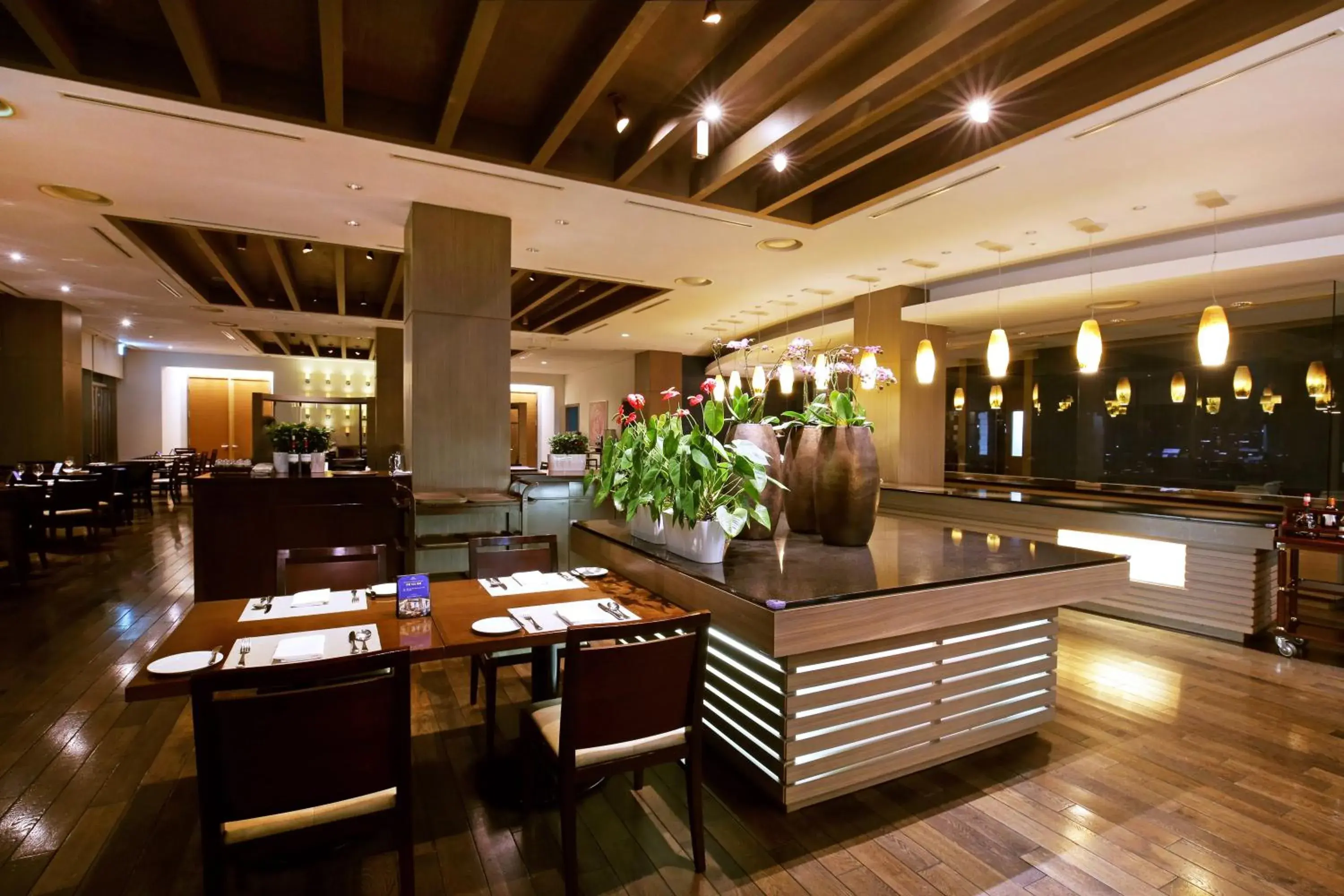 Restaurant/places to eat in Geoje Samsung Hotel Restaurant/places to eat in Geoje Samsung Hotel