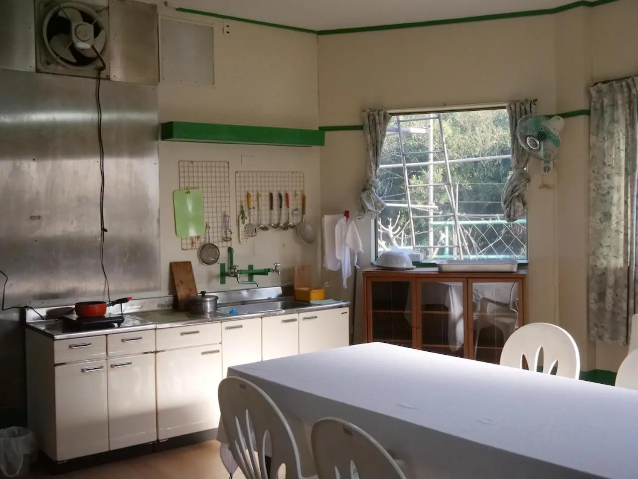Kitchen or kitchenette in Kobe Guesthouse