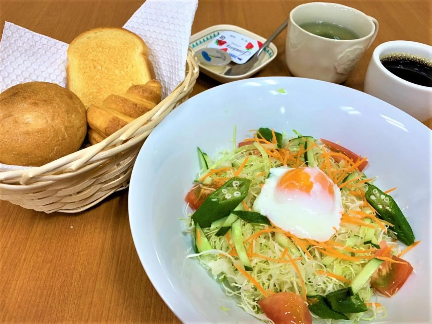 Breakfast in Hotel Avan Sukumo
