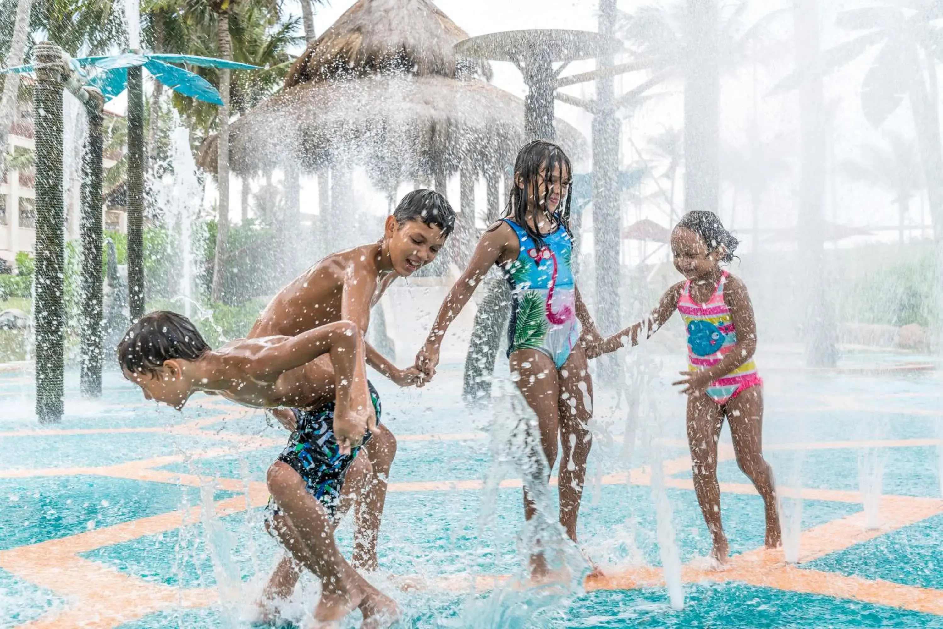 Swimming pool in Shangri-La Hambantota Swimming pool in Shangri-La Hambantota