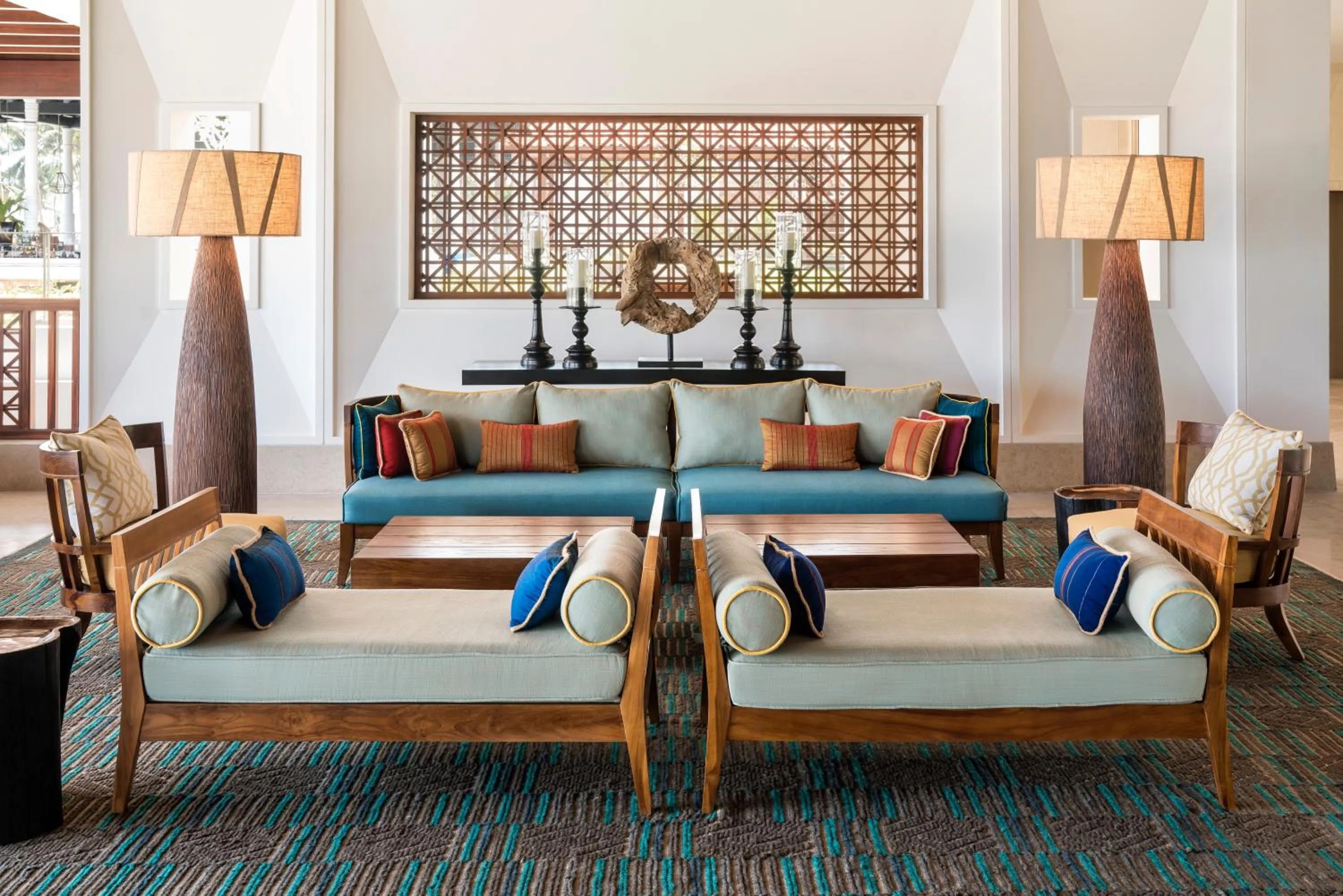 Lobby or reception in Shangri-La Hambantota