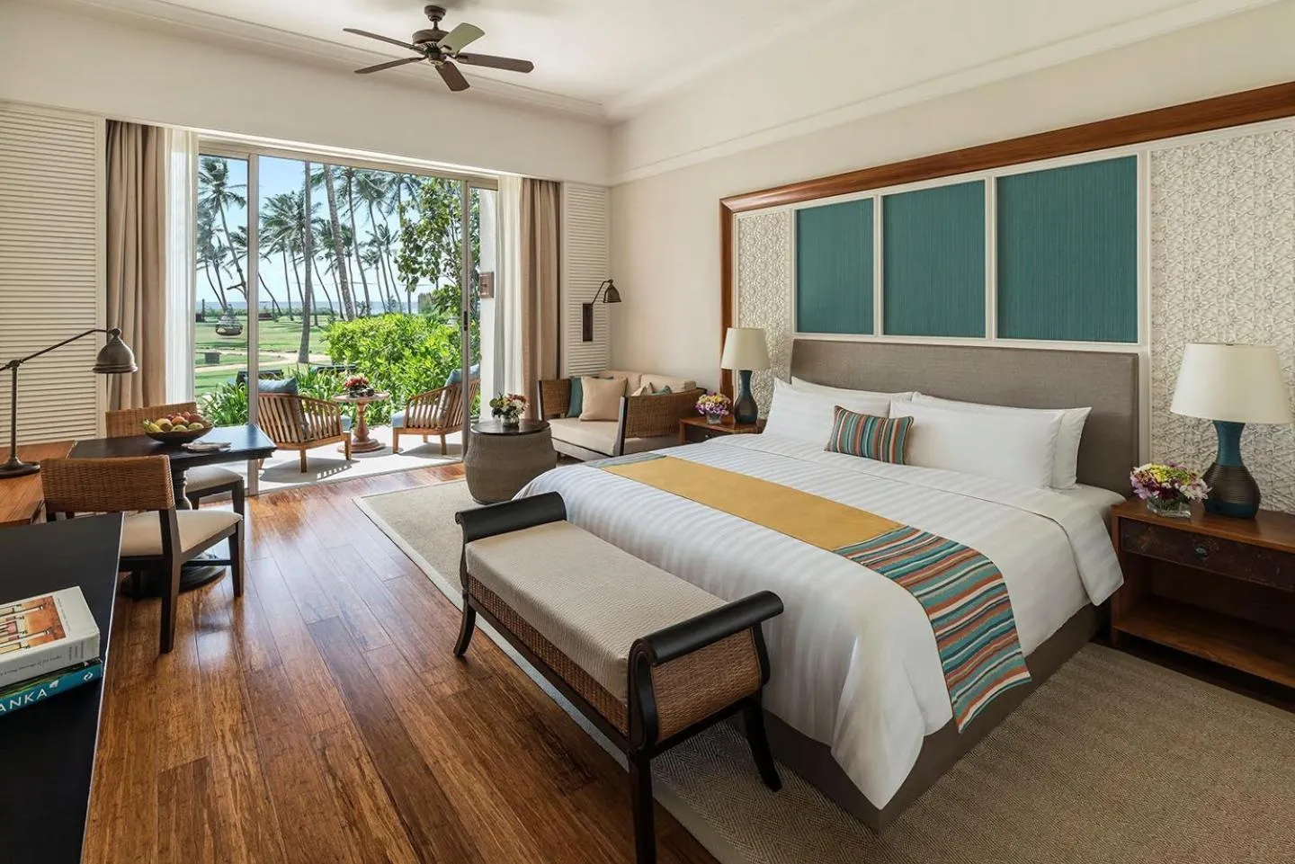Photo of the whole room, Bed in Shangri-La Hambantota