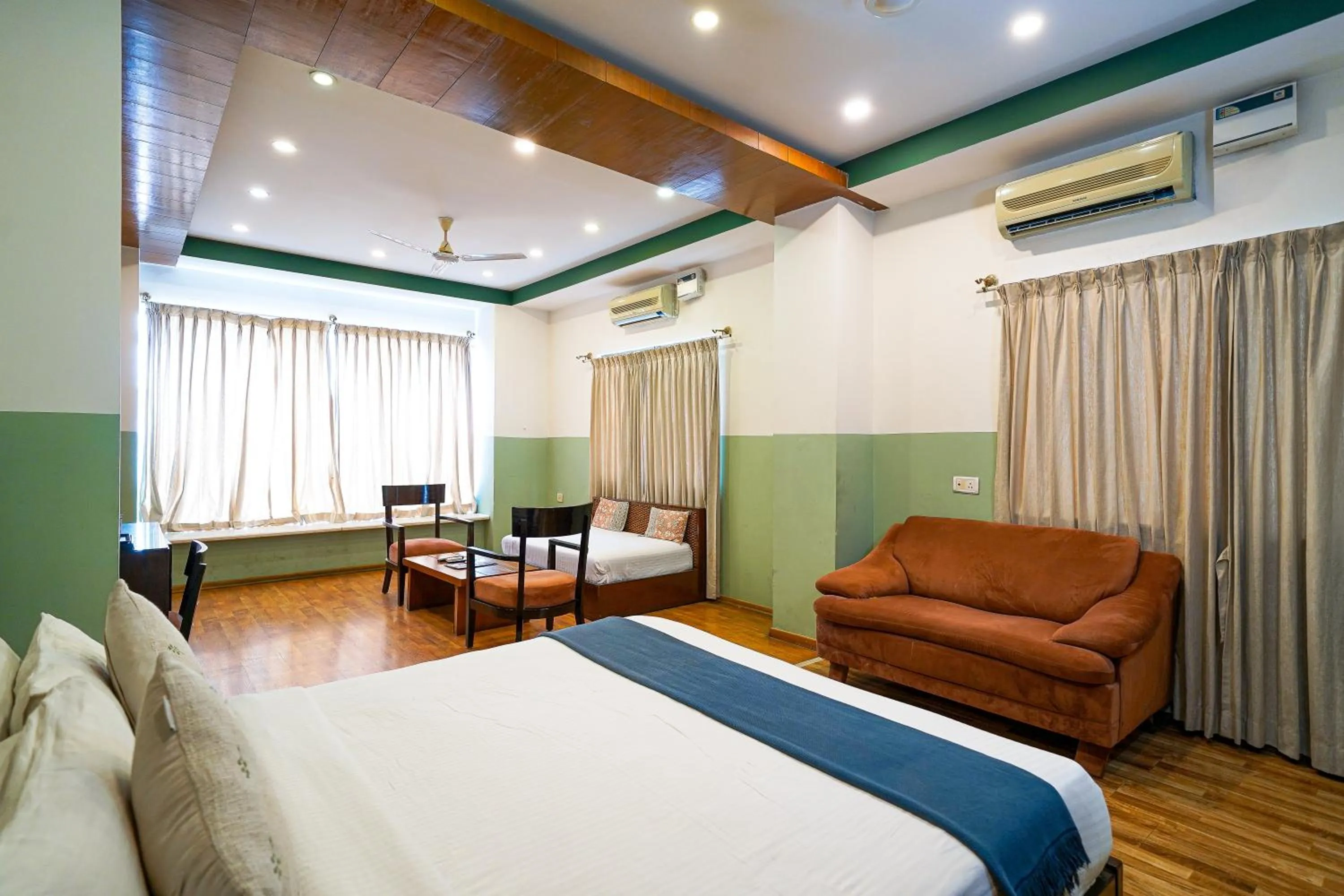 Bed in Olive Zip Rest House Road by Embassy Group