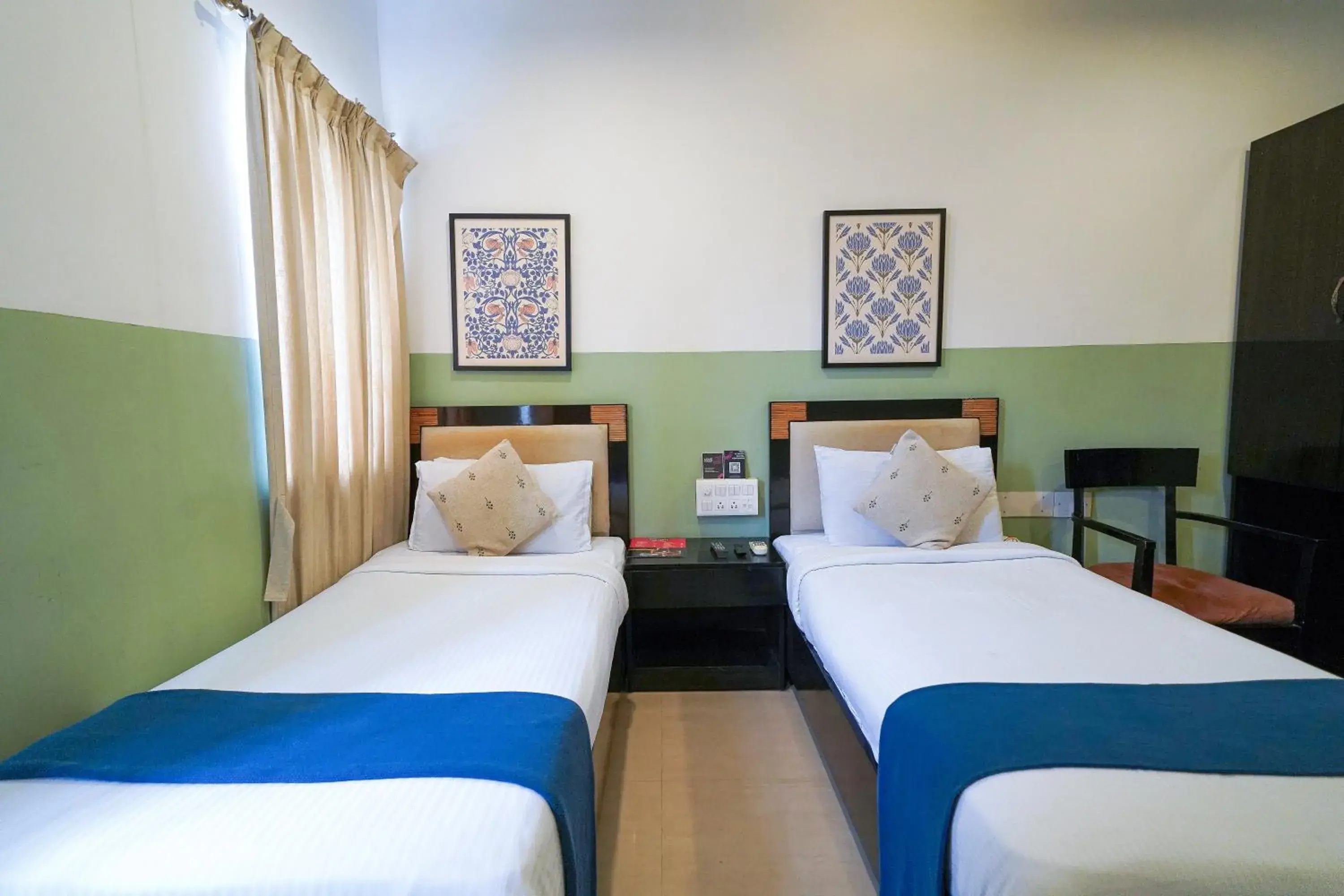 Bed in Olive Zip Rest House Road by Embassy Group Bed in Olive Zip Rest House Road by Embassy Group