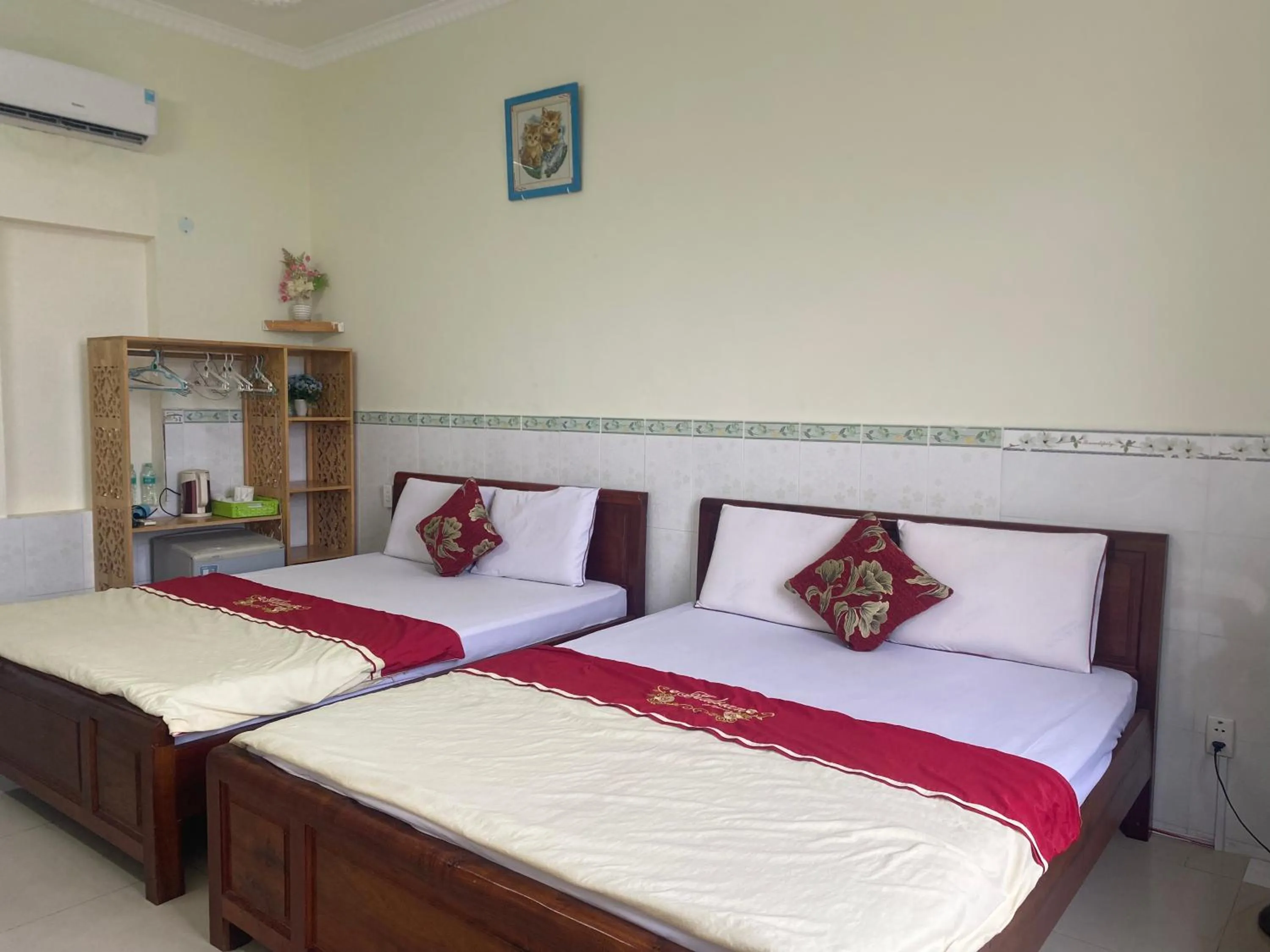 Bed in Hoang Linh Hotel