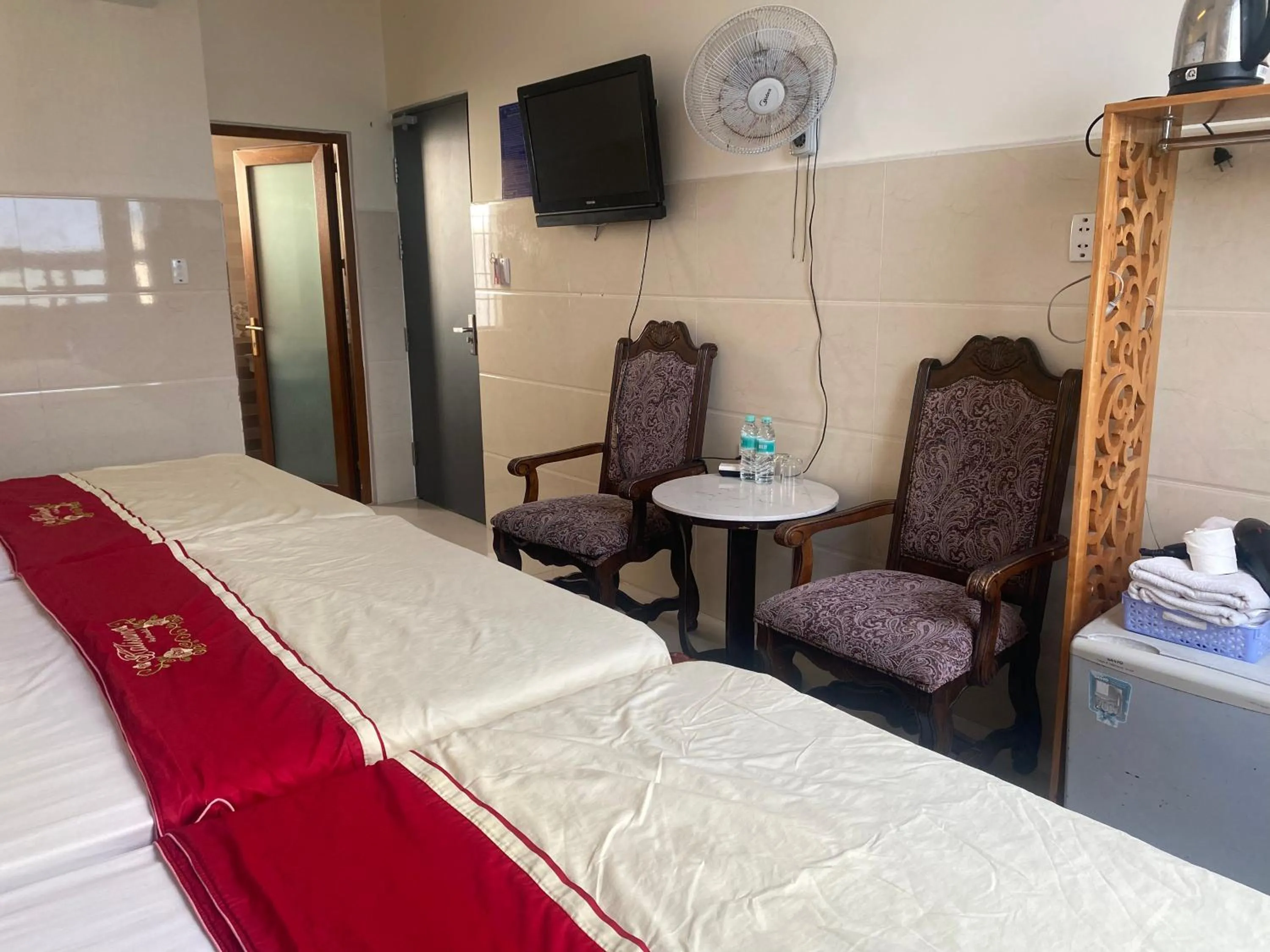 Bed in Hoang Linh Hotel