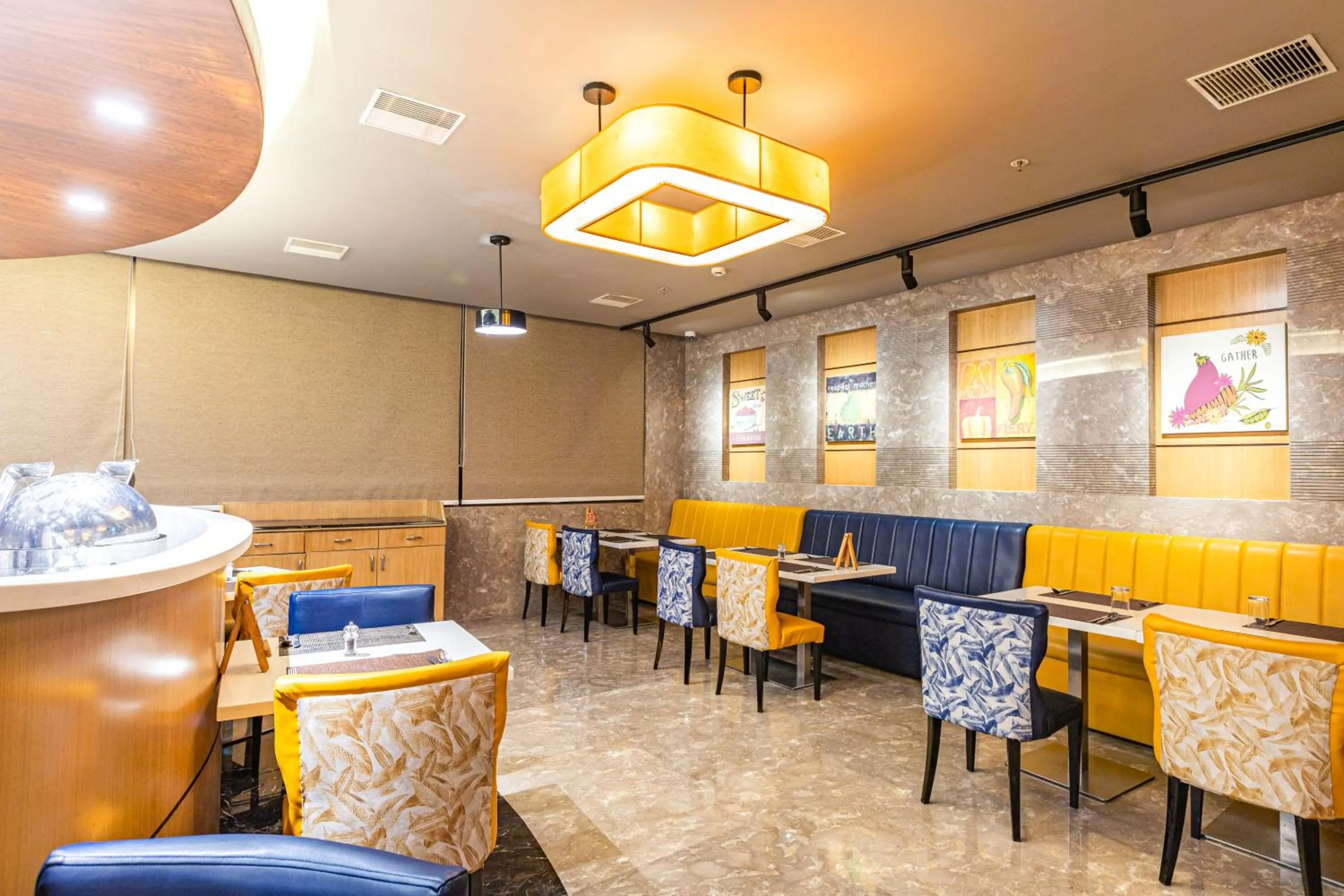 Restaurant/places to eat in CJ Pallazzio,Salem