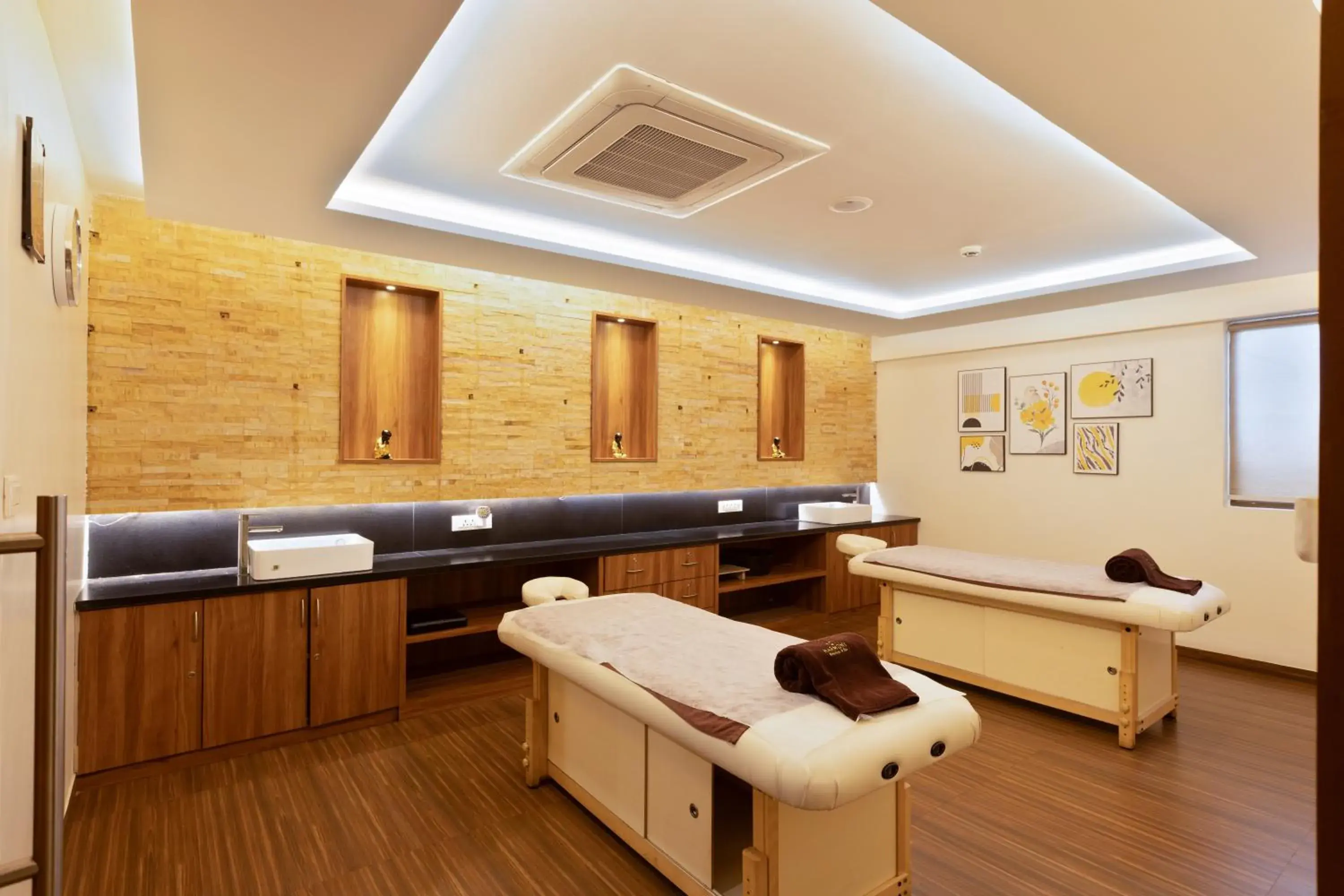 Spa and wellness centre/facilities in CJ Pallazzio,Salem Spa and wellness centre/facilities in CJ Pallazzio,Salem