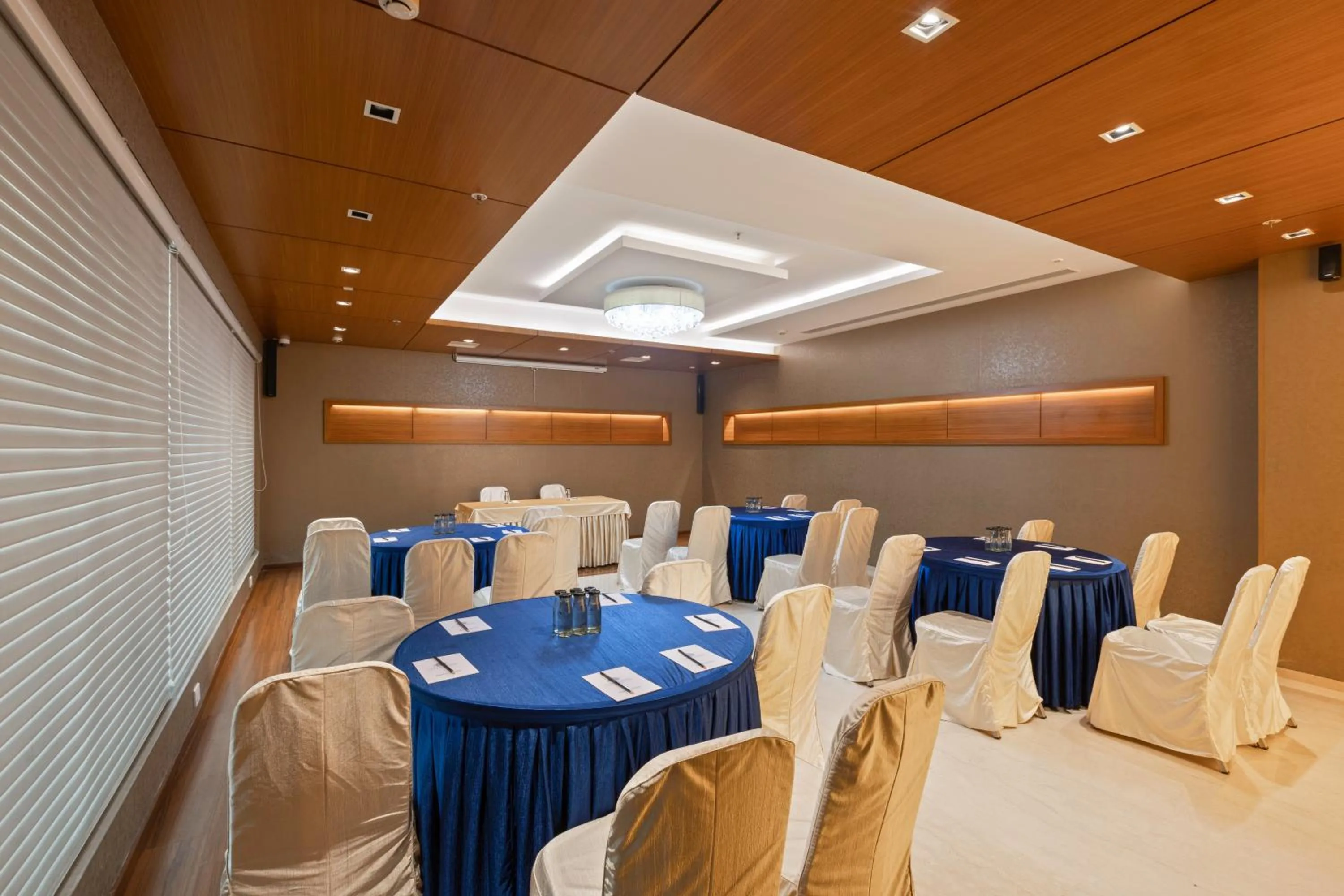 Meeting/conference room in CJ Pallazzio,Salem