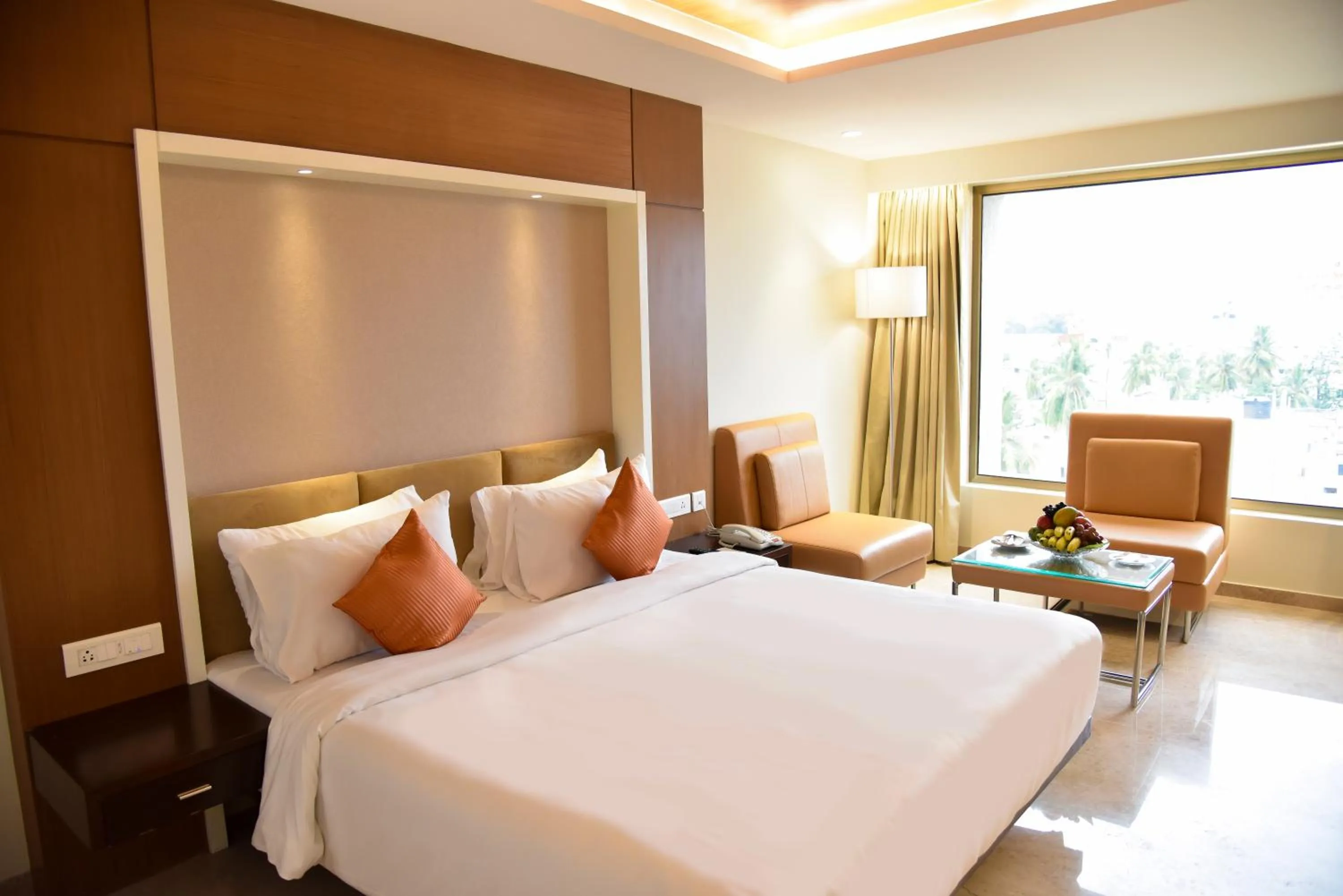 Bed in CJ Pallazzio,Salem