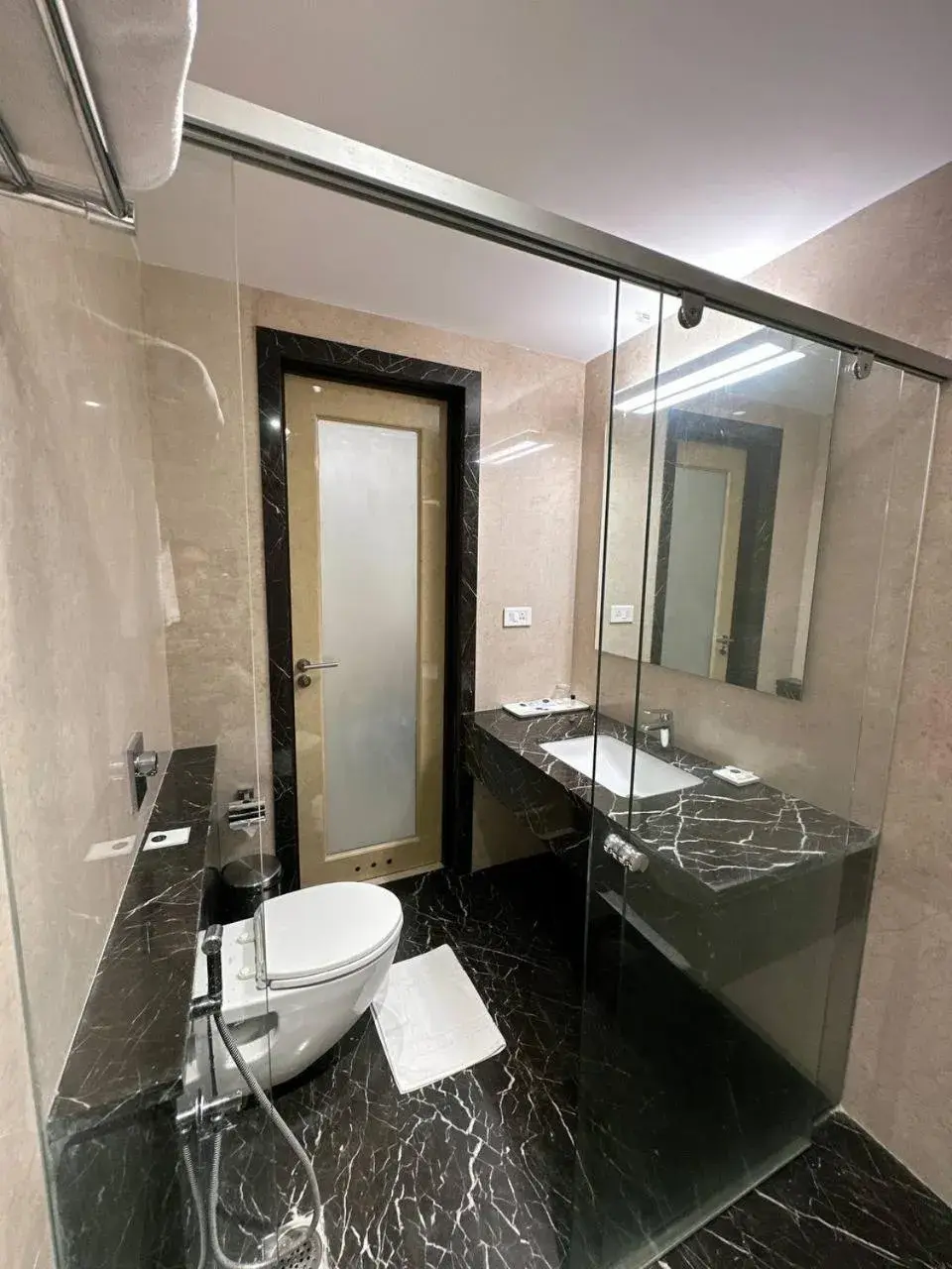 Property building in CJ Pallazzio,Salem Property building in CJ Pallazzio,Salem