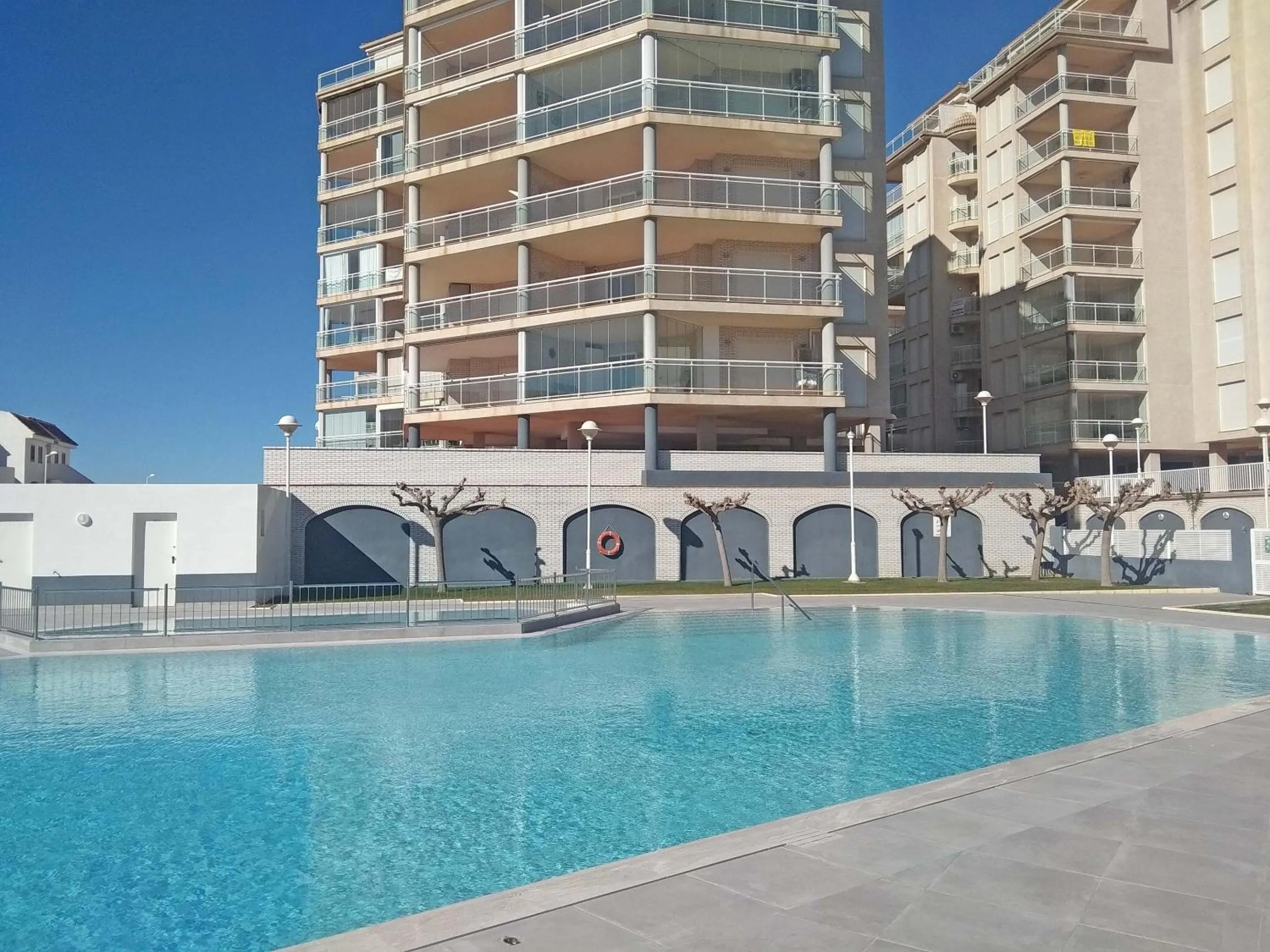 Swimming pool in Apartamentos Argenta Caleta 3000