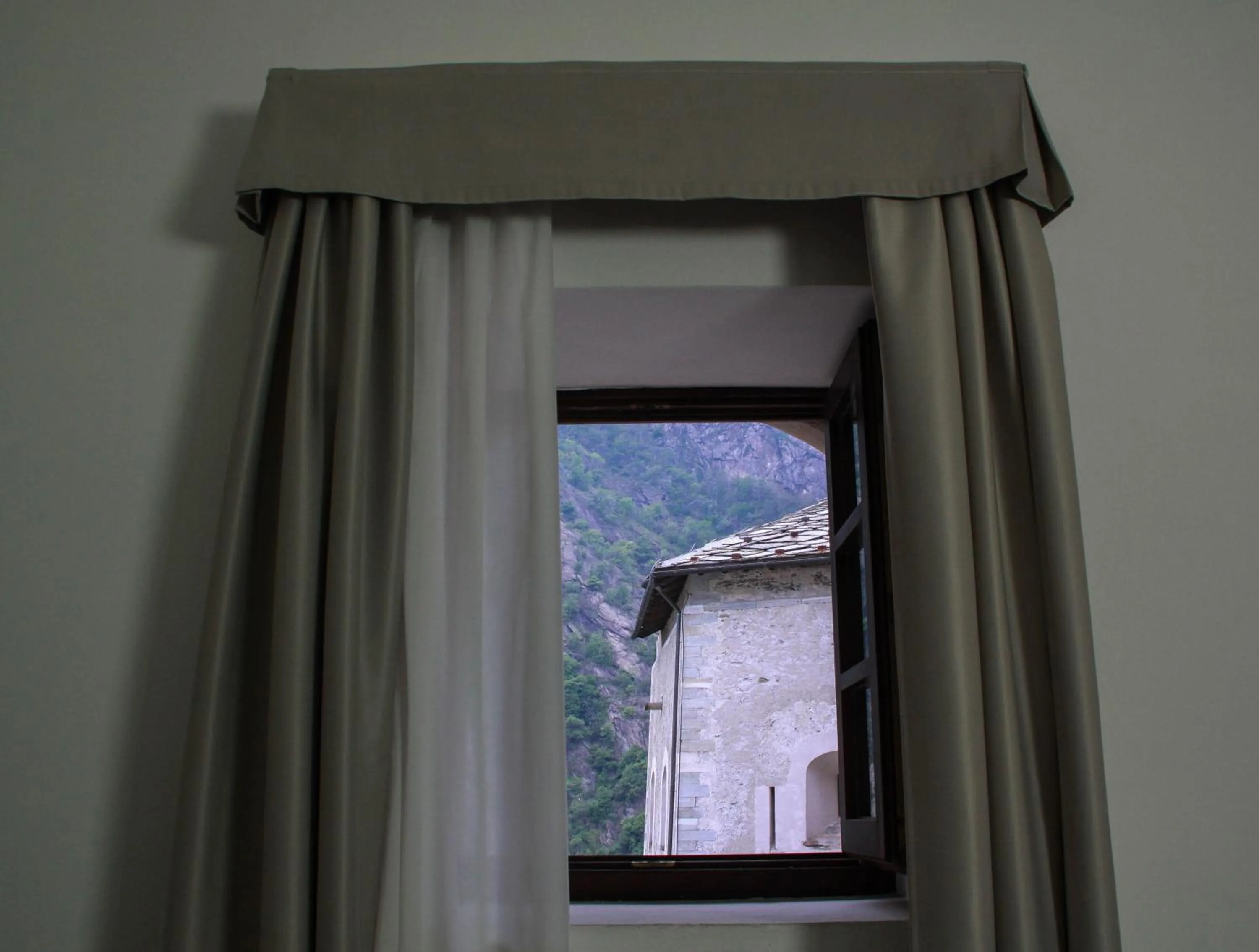 Landmark view in Hotel Cavour Et Des Officiers