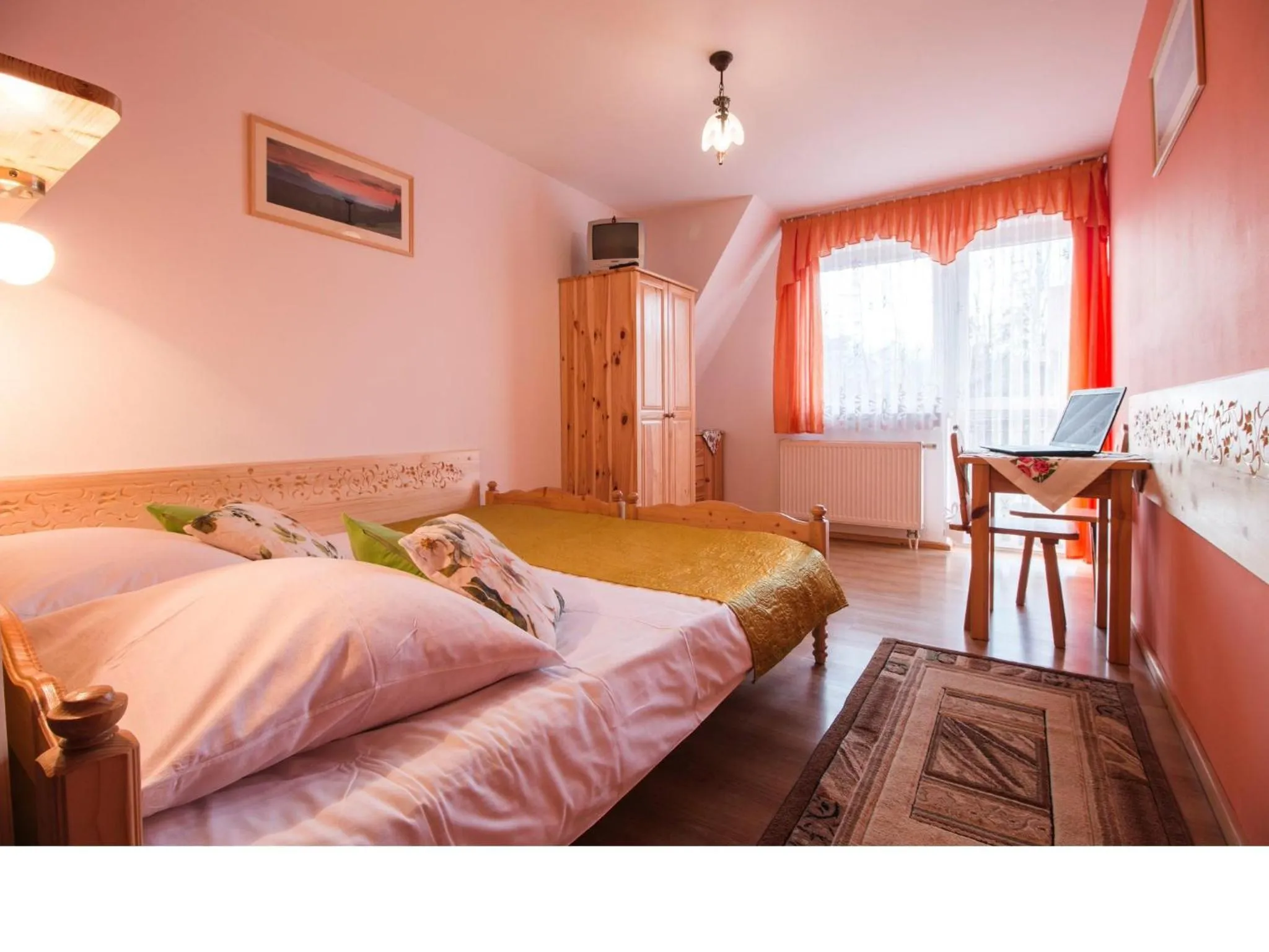 Photo of the whole room, Bed in Willa Trebunia