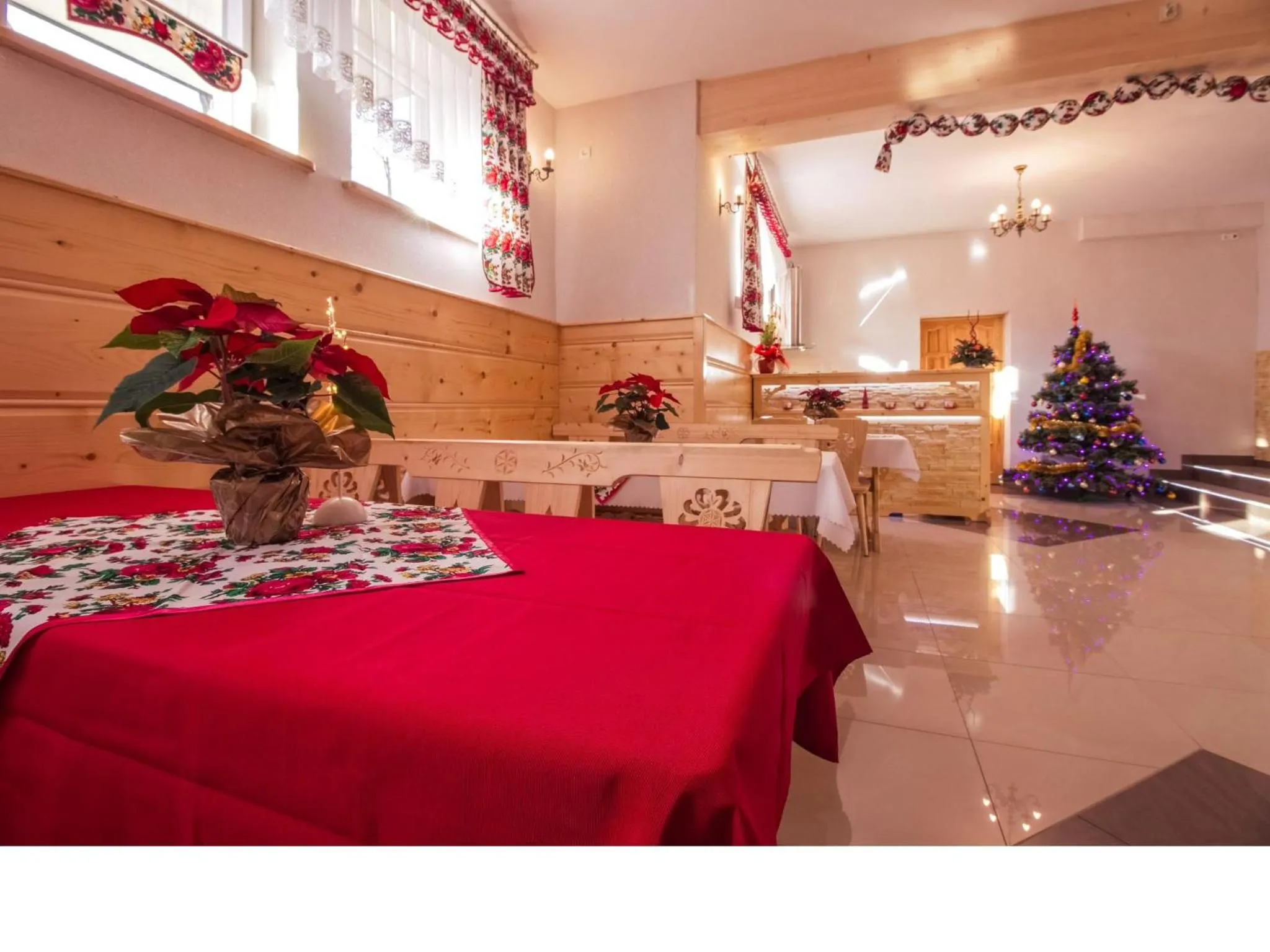 Communal lounge/ TV room in Willa Trebunia