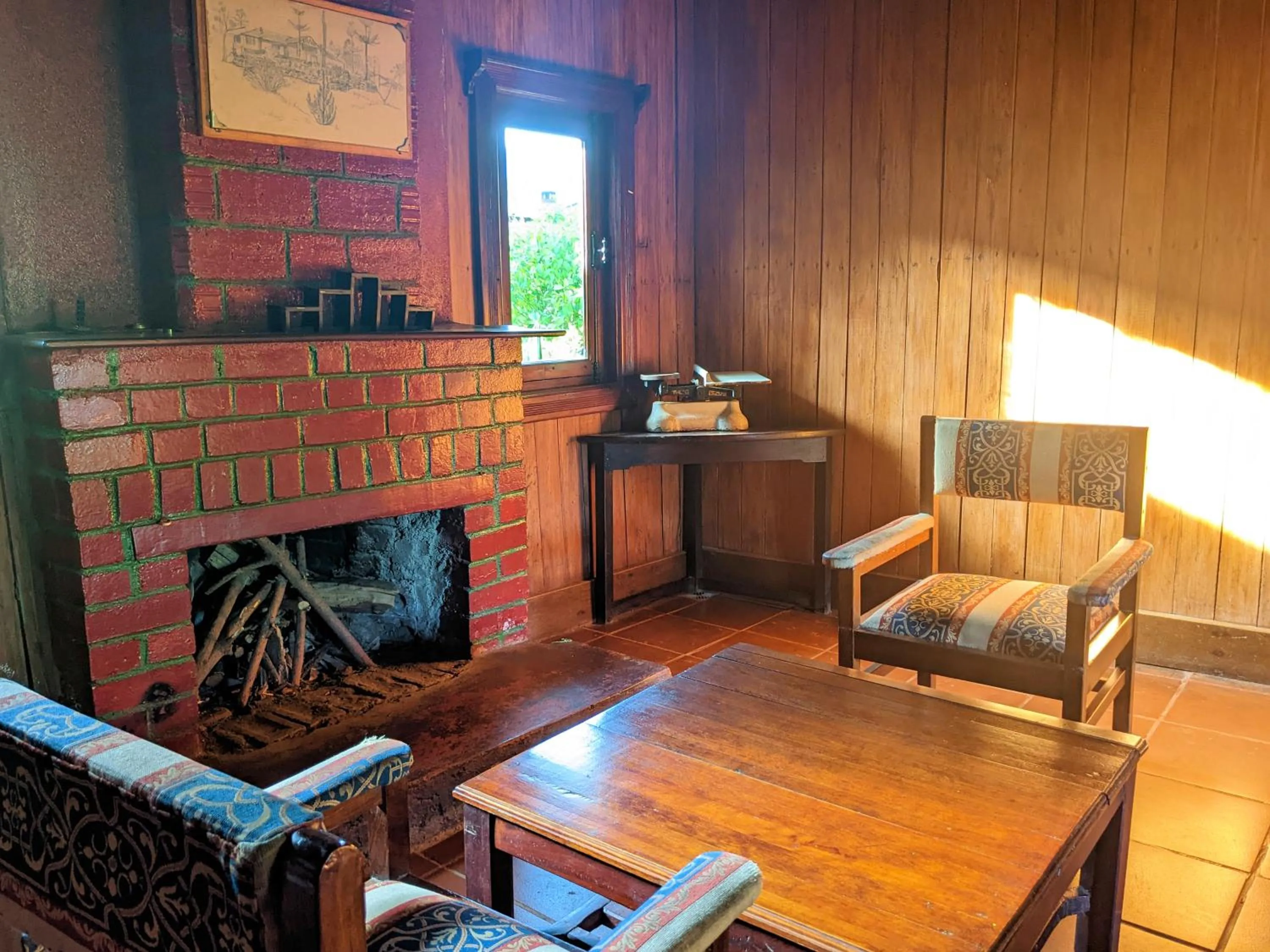 Living room in Lawns Hotel