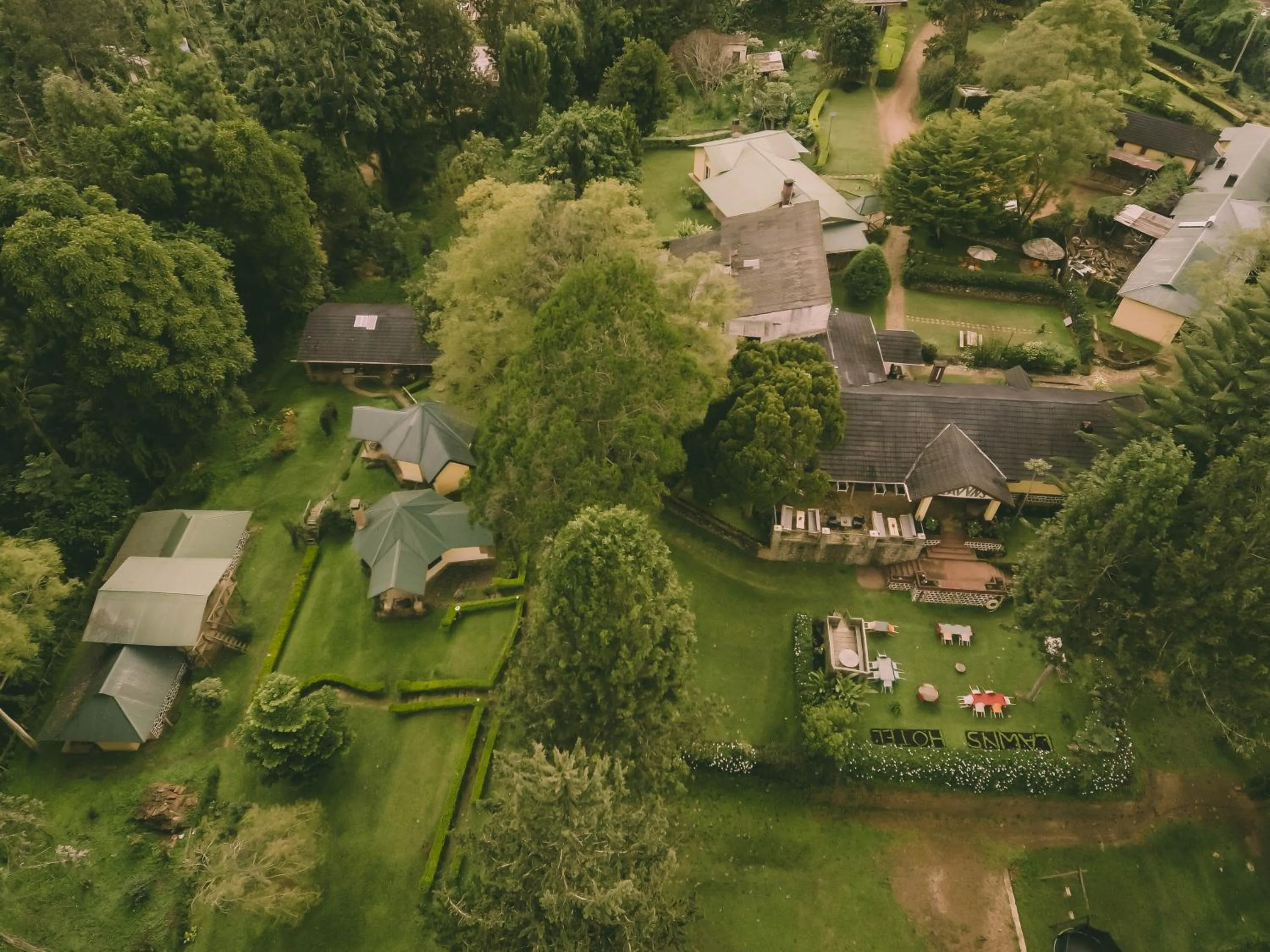 Property building in Lawns Hotel