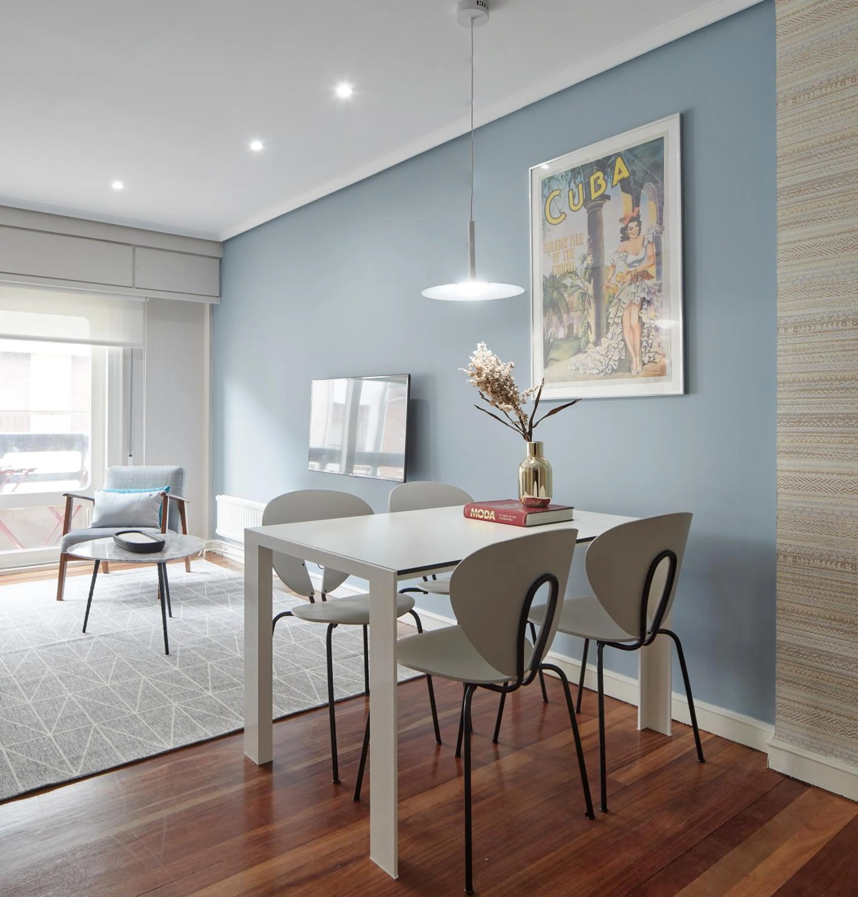Dining area in Be Bop by FeelFree Rentals