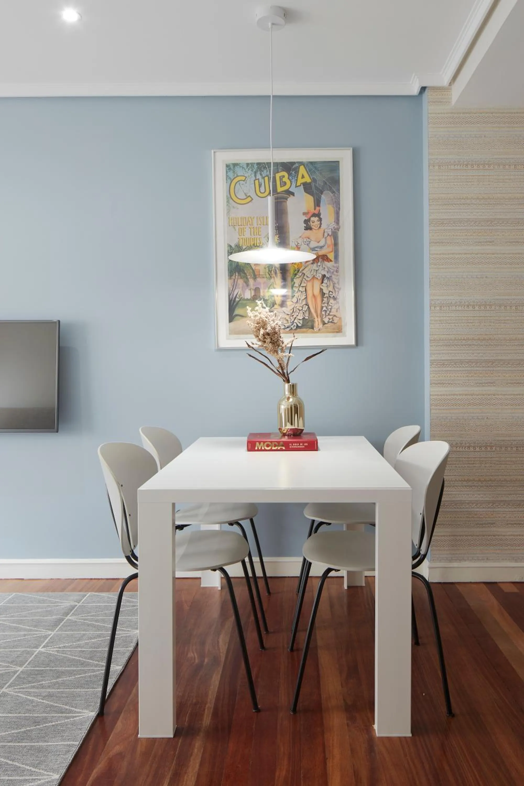 Dining area in Be Bop by FeelFree Rentals