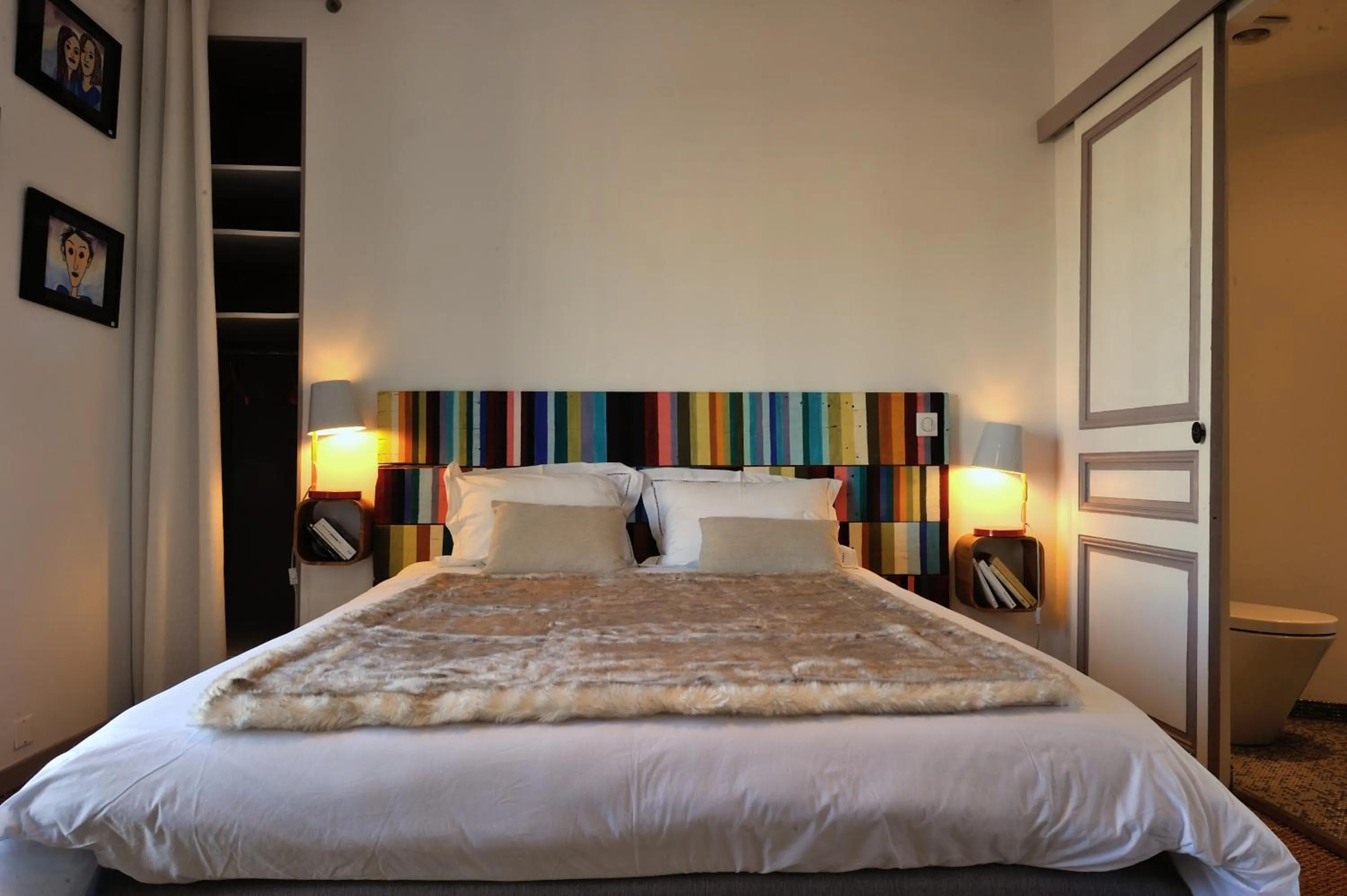 Photo of the whole room, Bed in B&B Villa Du Roc Fleuri