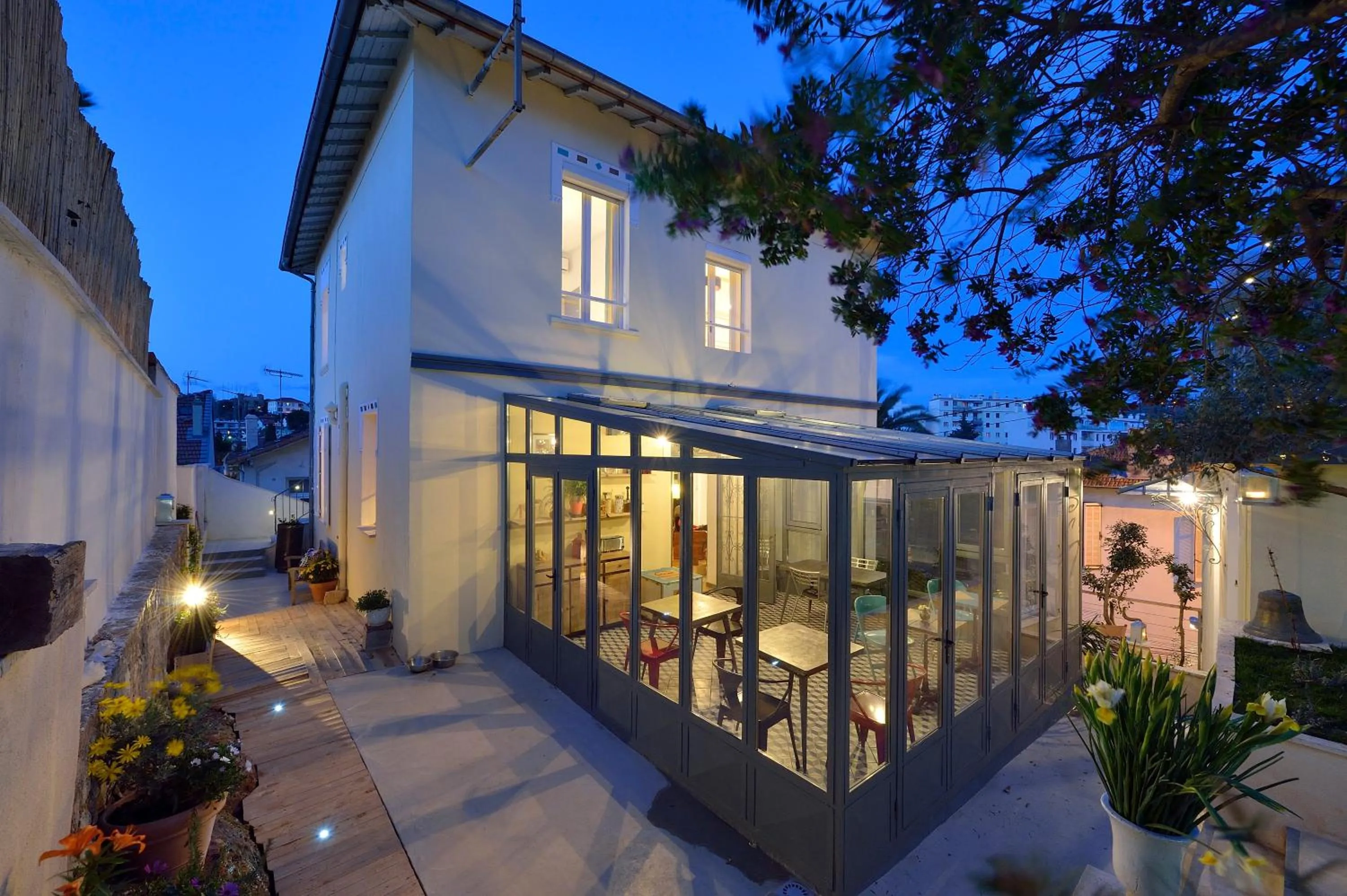 Property building in B&B Villa Du Roc Fleuri