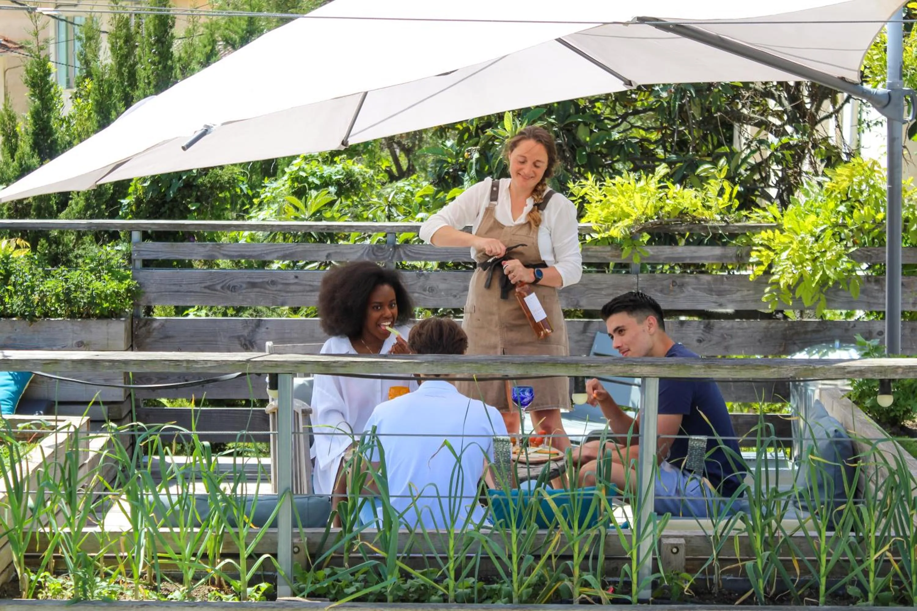 Patio in B&B Villa Du Roc Fleuri