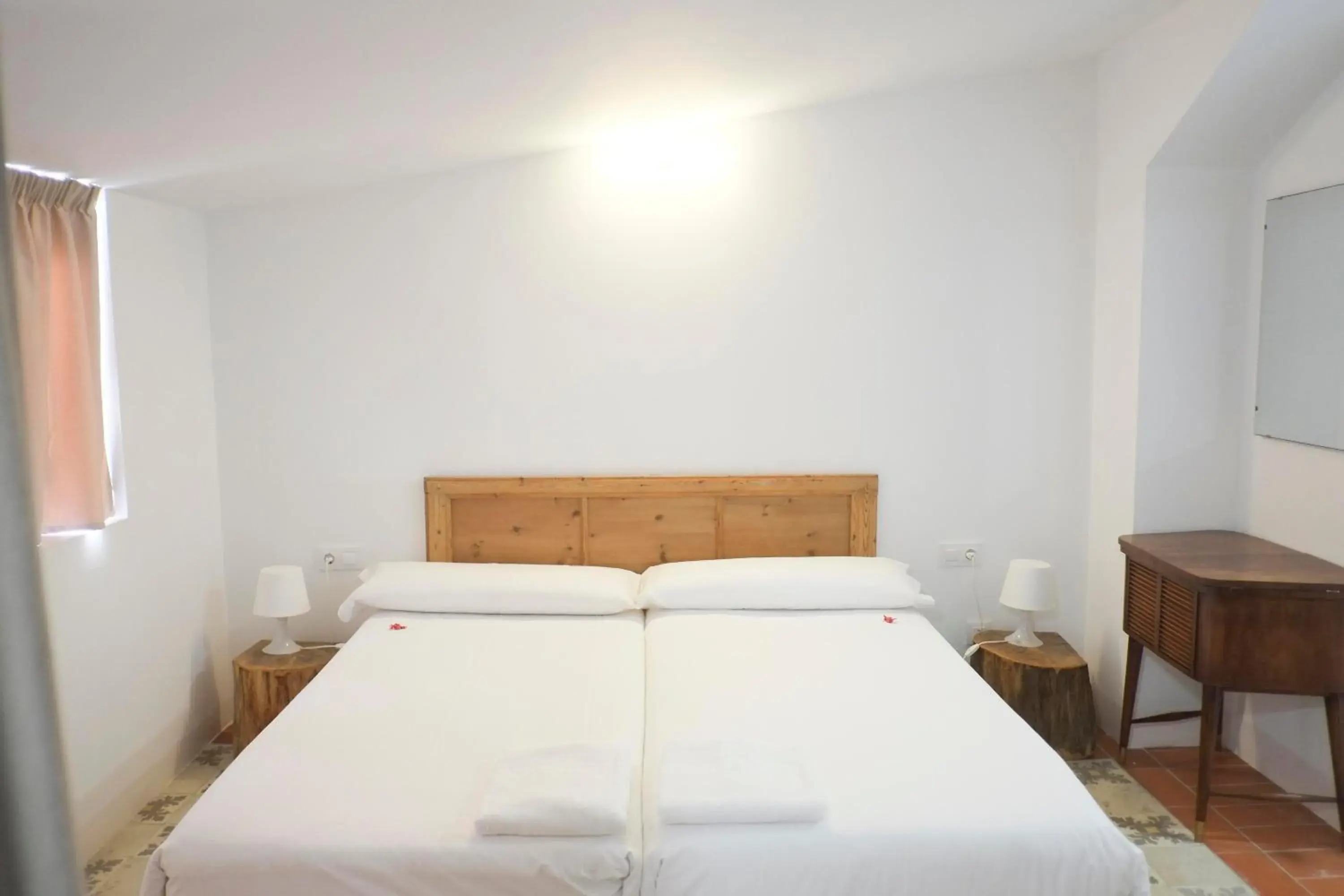 Bedroom, Bed in Pigal Bedroom, Bed in Pigal