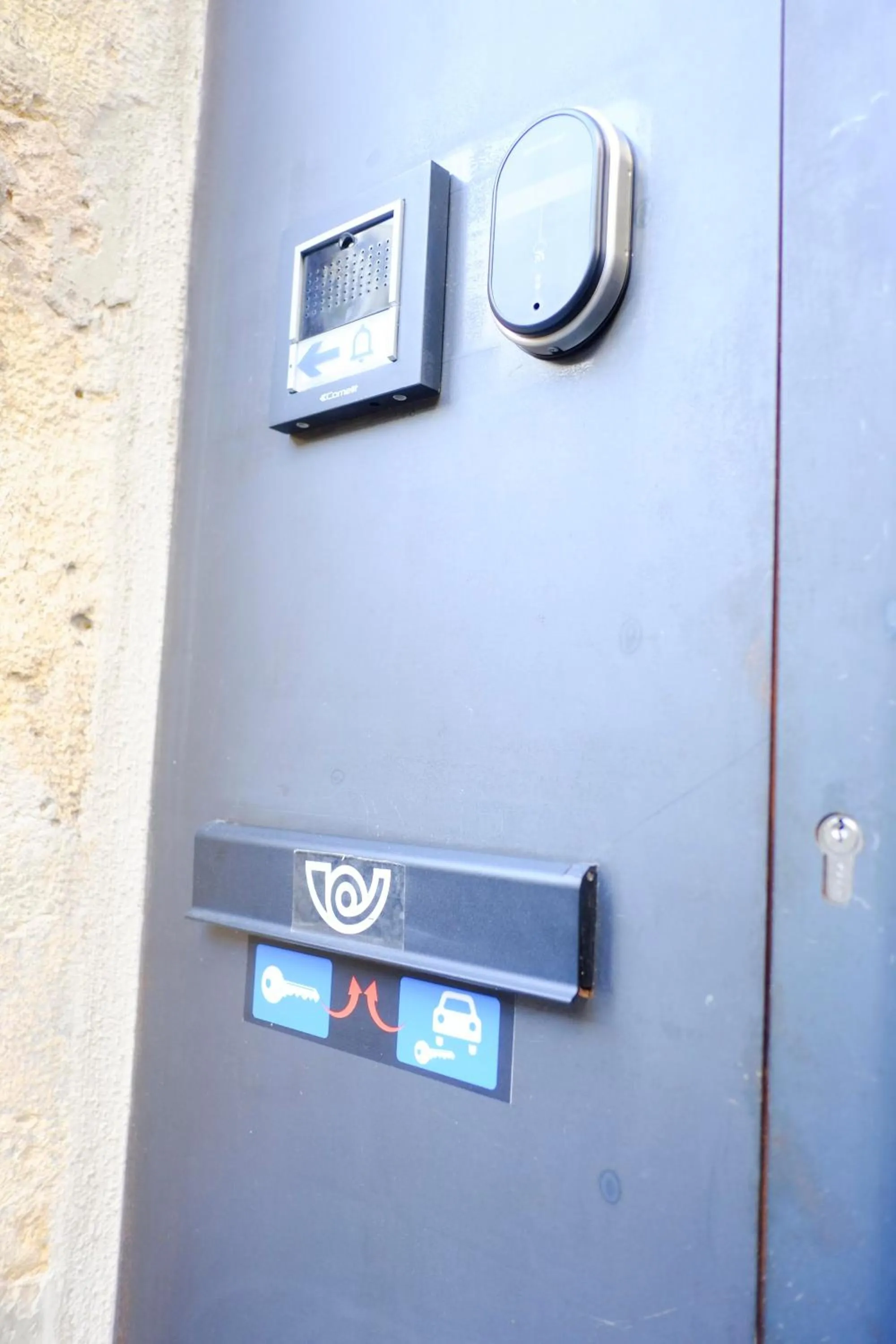 Facade/entrance in Pigal