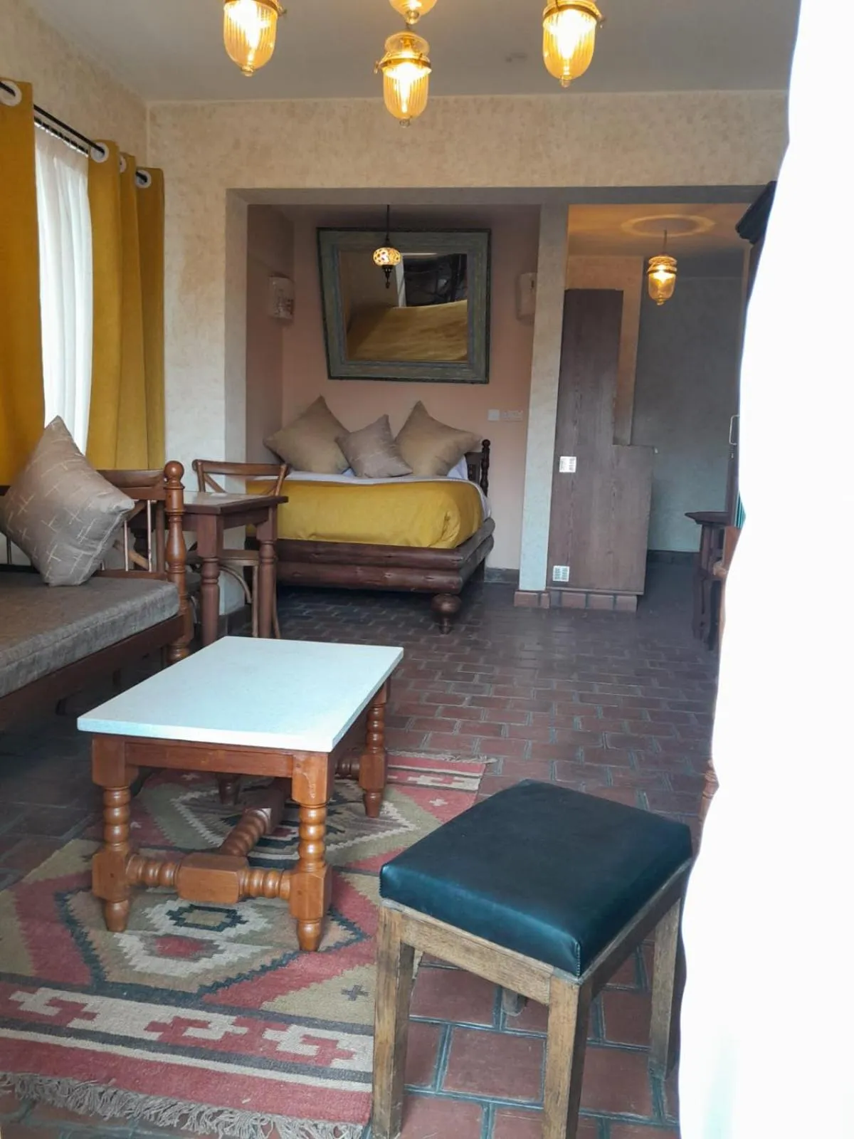 Bed in Woodmere Grand Hotel & Serviced Apartments