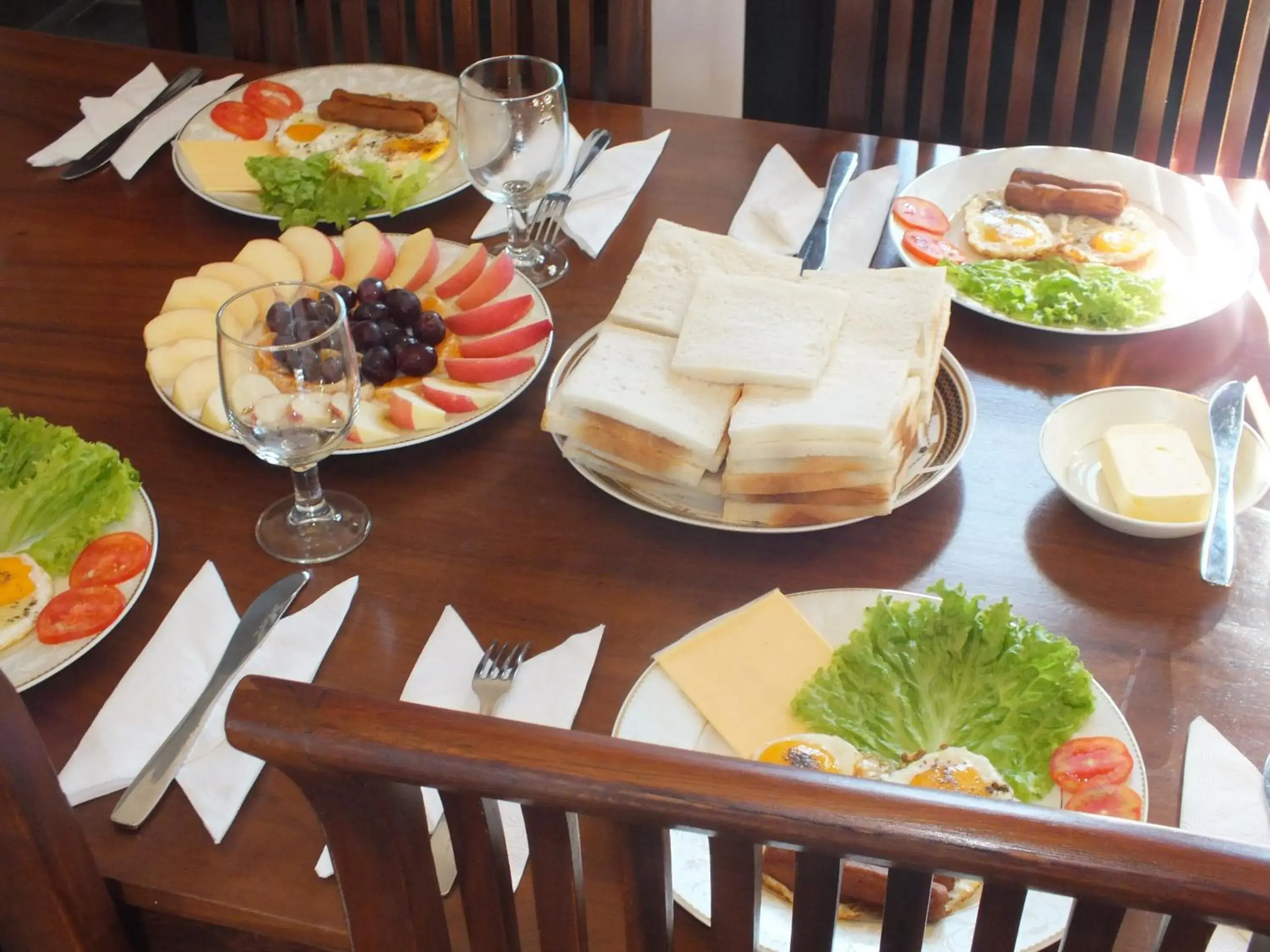 Restaurant/places to eat in Cottage 42 Restaurant/places to eat in Cottage 42