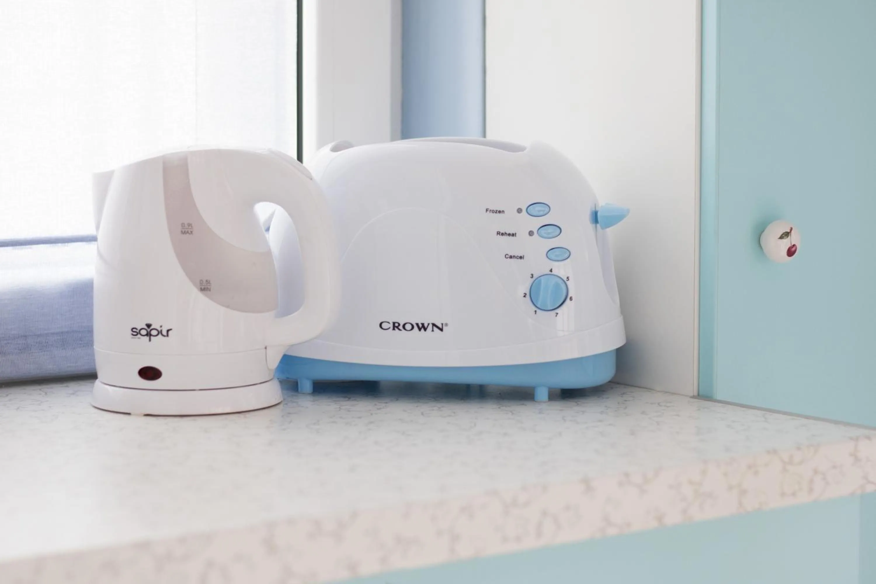 toaster in Domus Apartments City Center with Parking