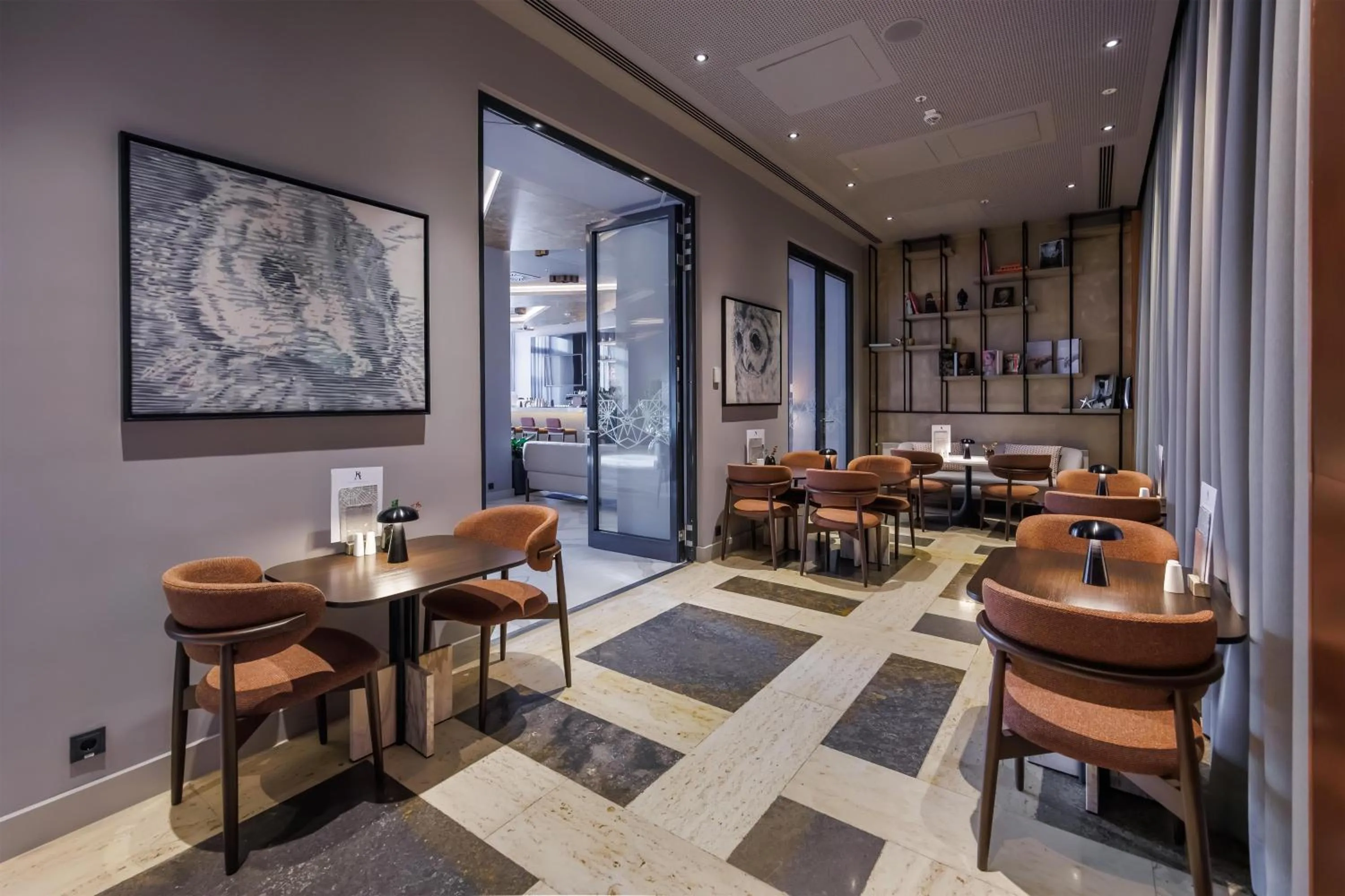 Lounge or bar in Park Plaza Nuremberg