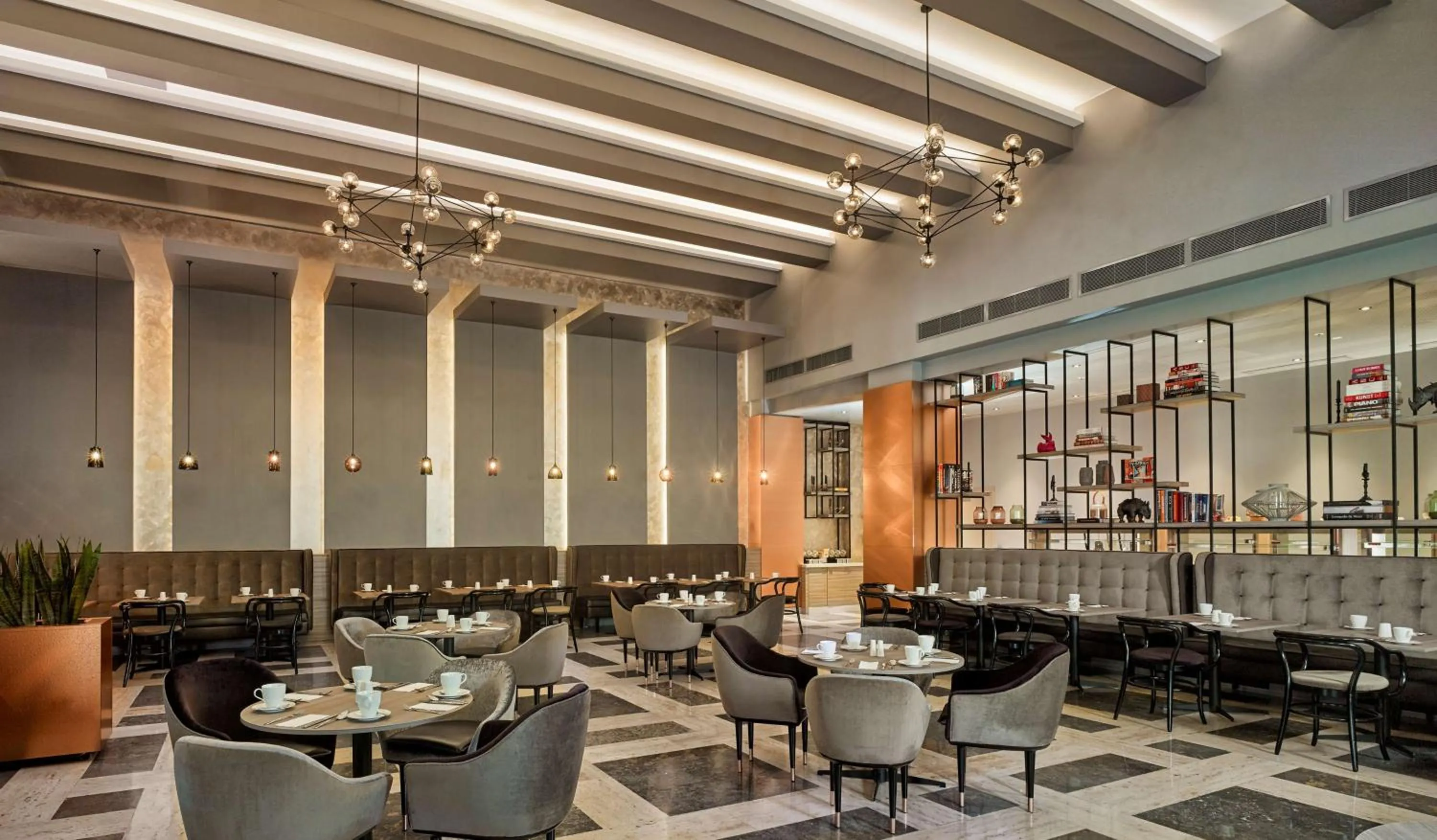 Restaurant/places to eat in Park Plaza Nuremberg