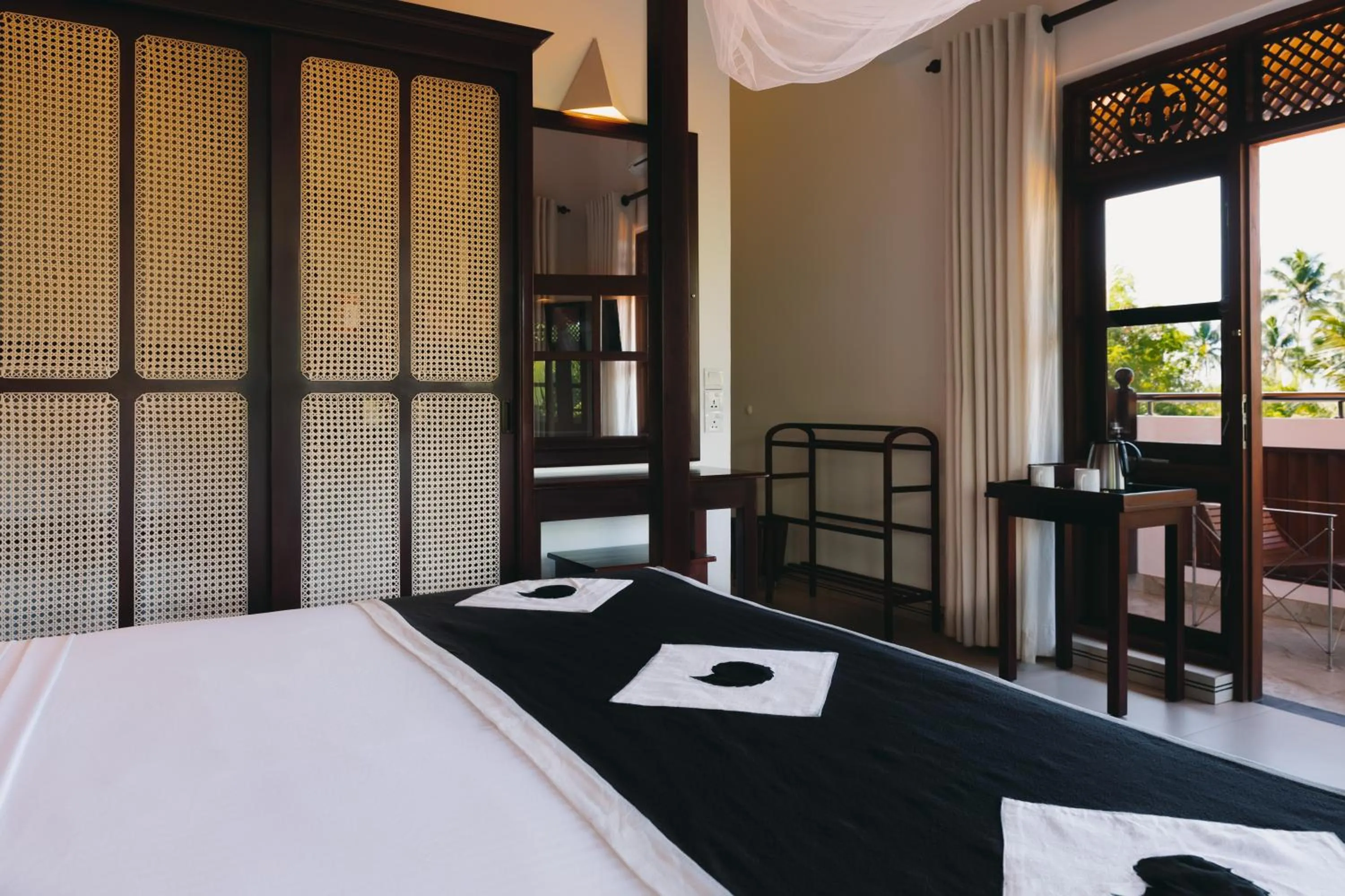 Bedroom, Bed in Amal Beach Hotel