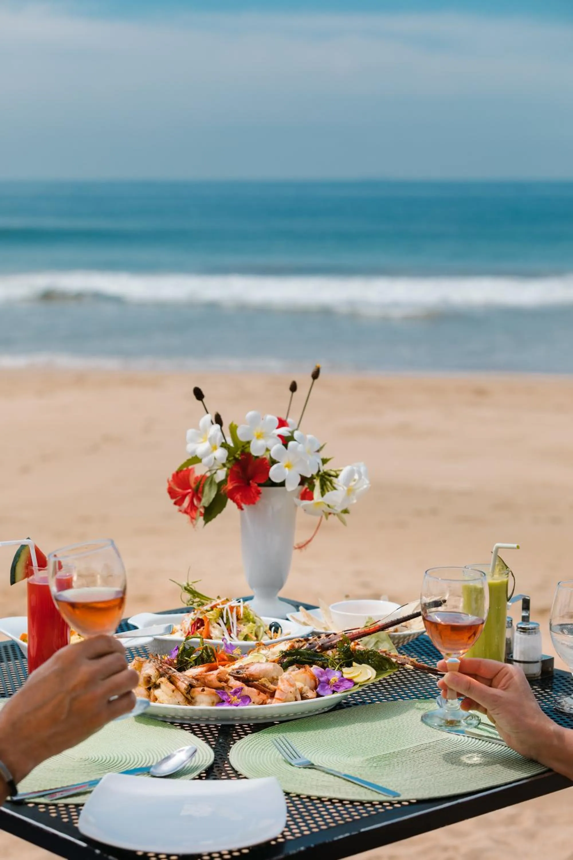 Food and drinks in Amal Beach Hotel